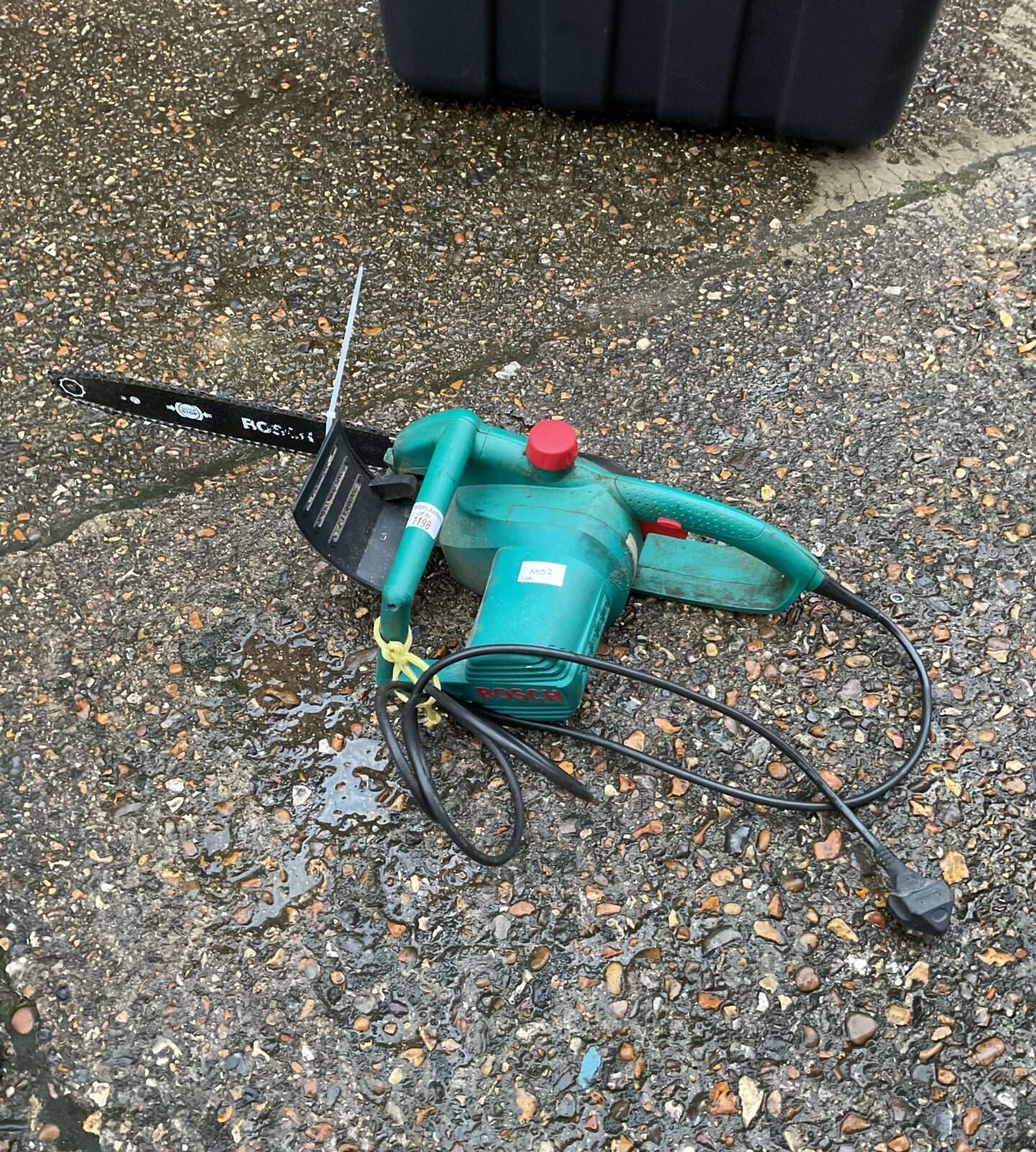 Bosch electric chainsaw working With spare chain