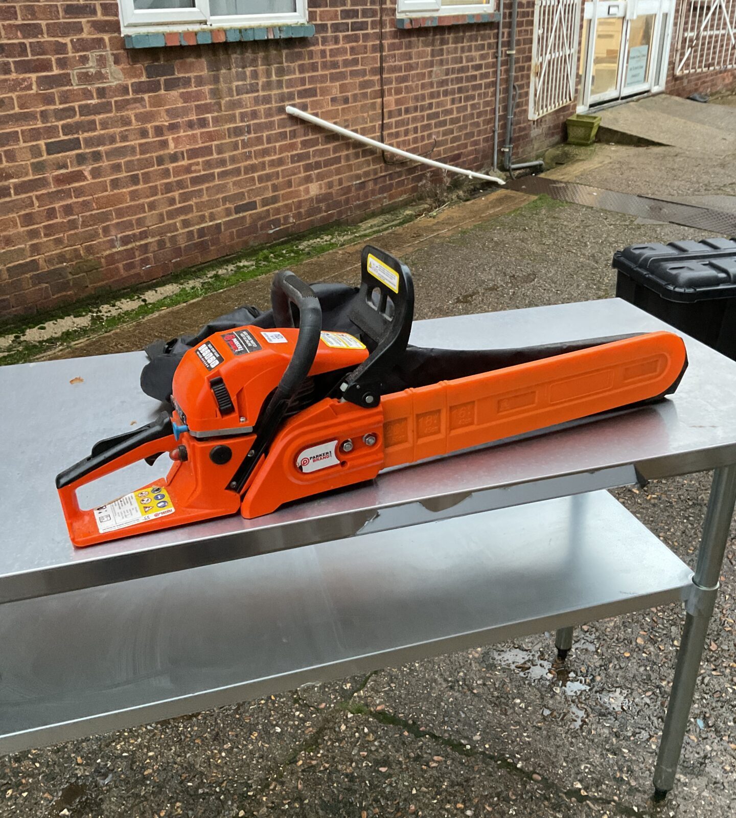 Parker petrol chainsaw