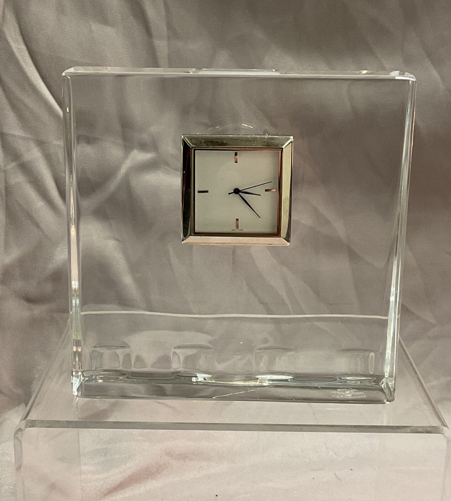 John rocha Waterford Crystal Seiko Quartz desk clock working