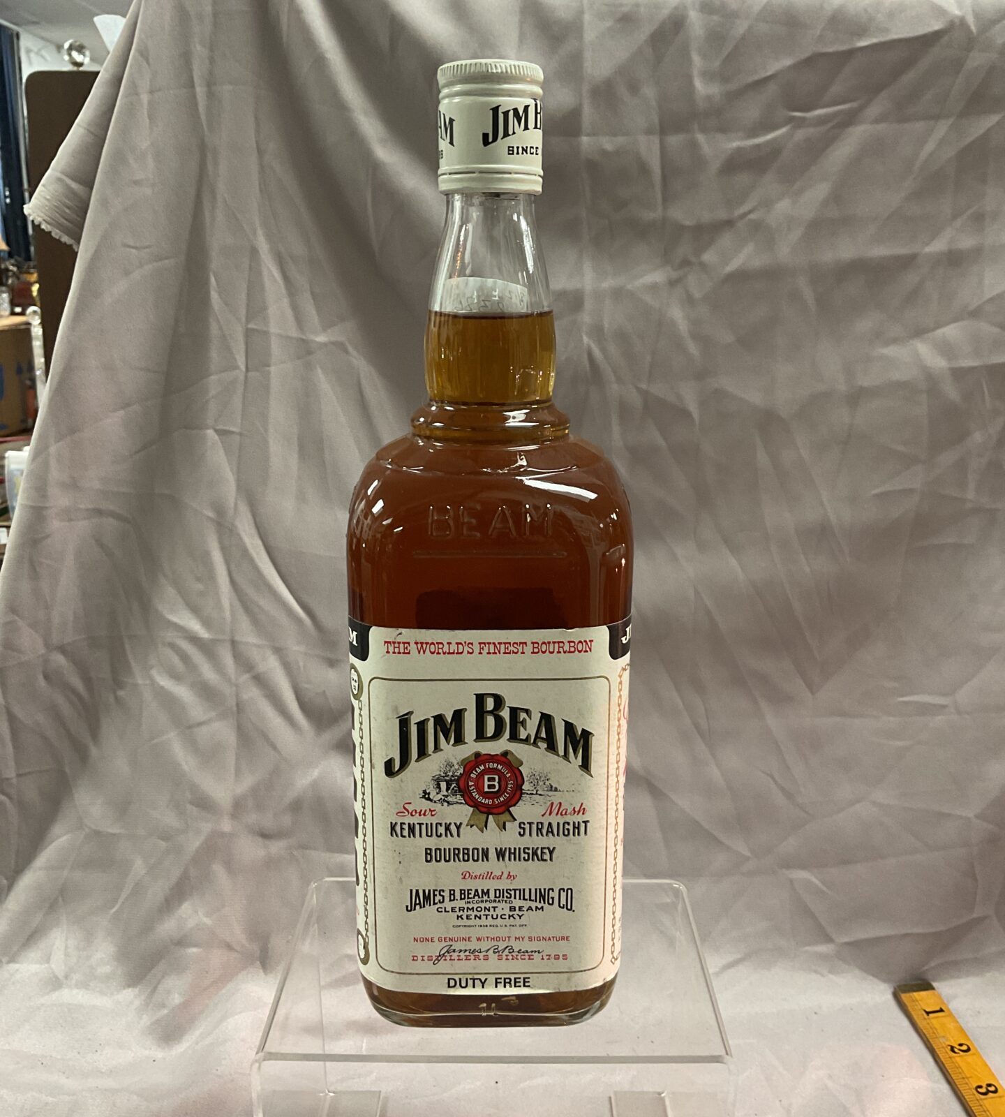 1ltr bottle Jim bean Kentucky straight bourbon whiskey