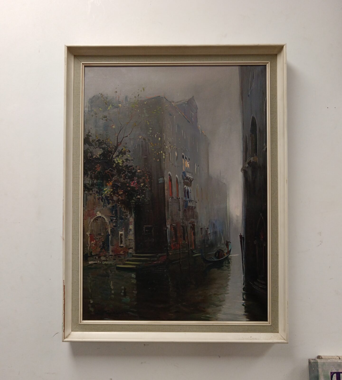 Original oil painting of the Venice canals signed bragadin