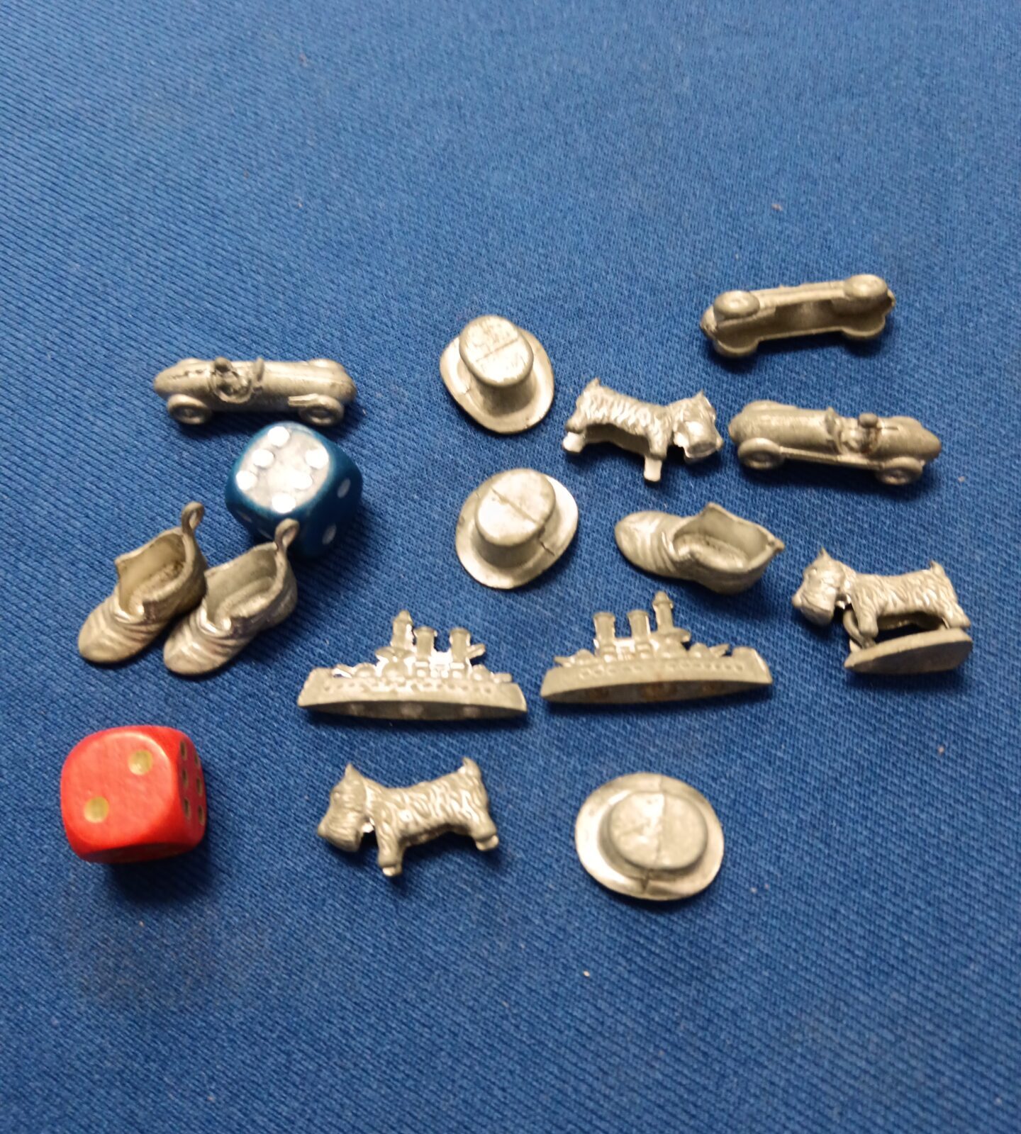 Vintage metal monopoly pieces