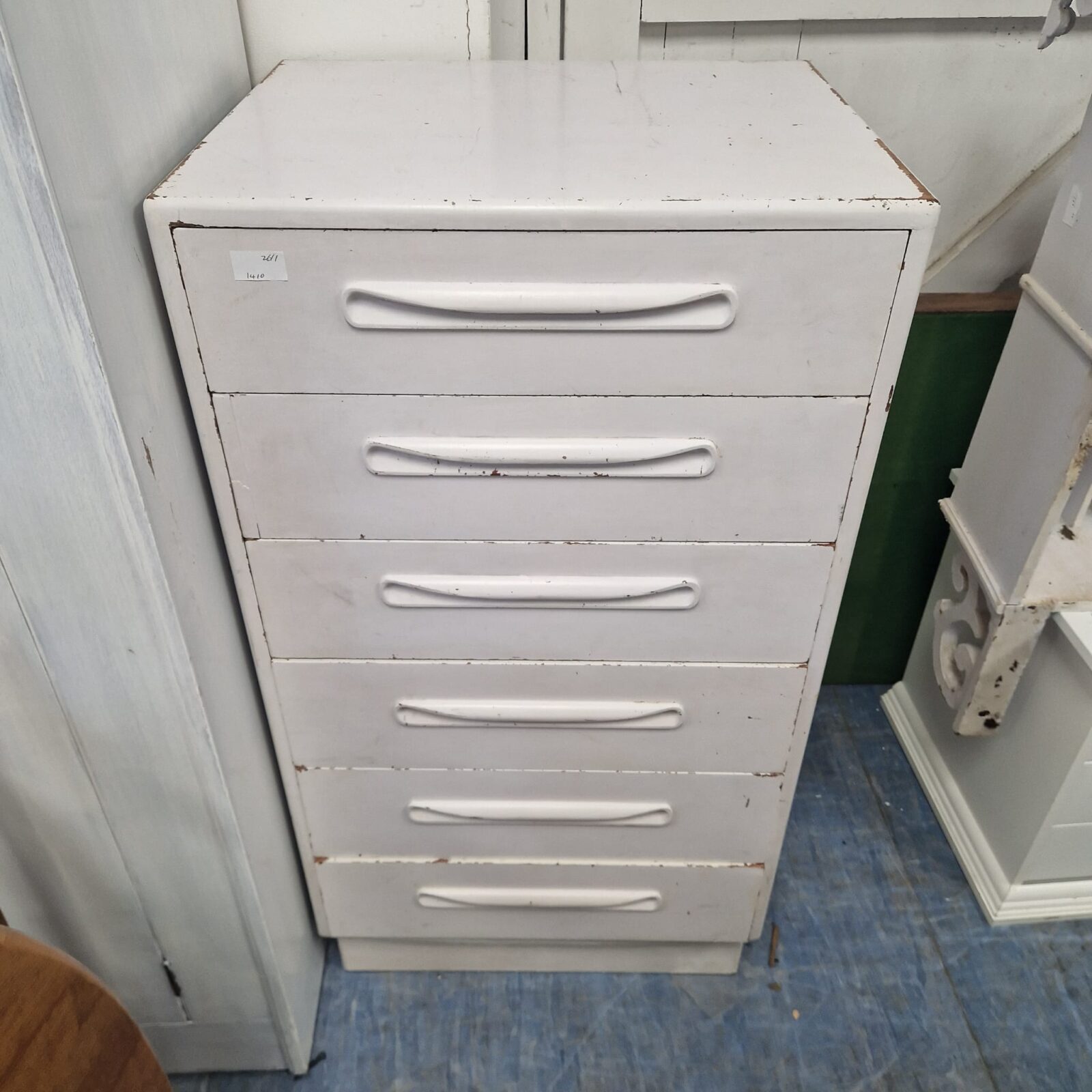 1950s chest of drawers