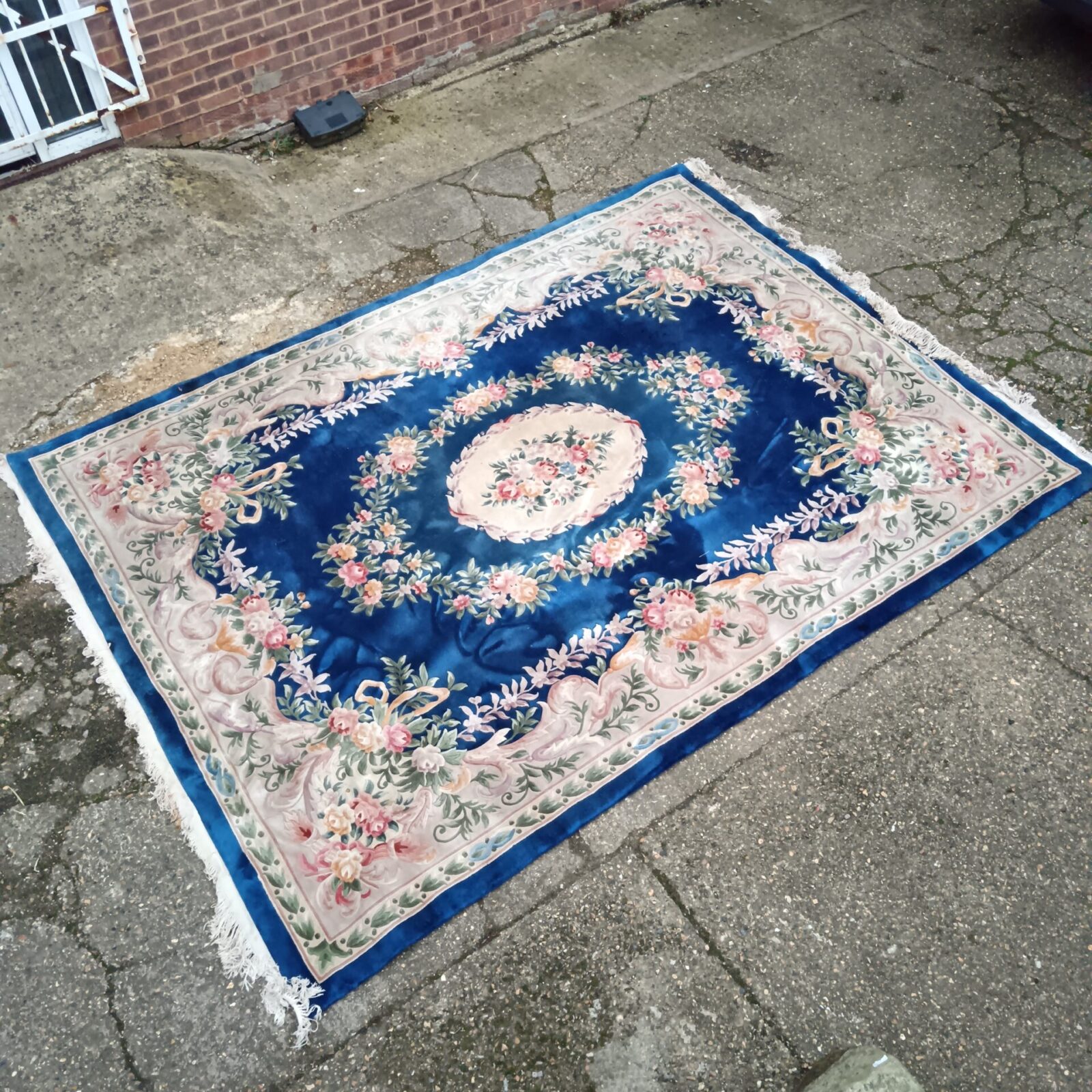 Large Chinese 12ft x 9ft blue floral 100% woolen rug