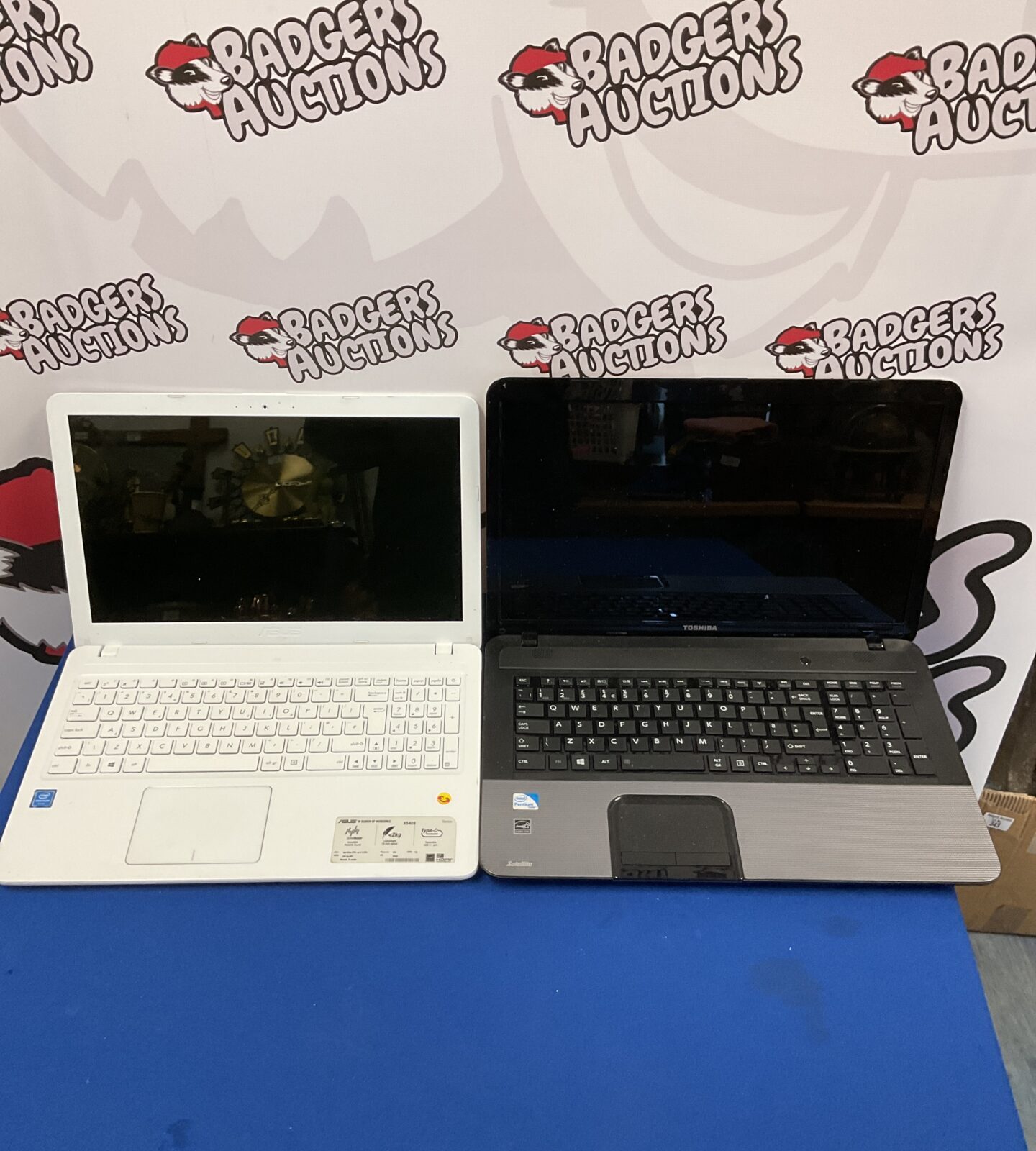 Asus x540s & toshiba satellite laptops (no chargers)