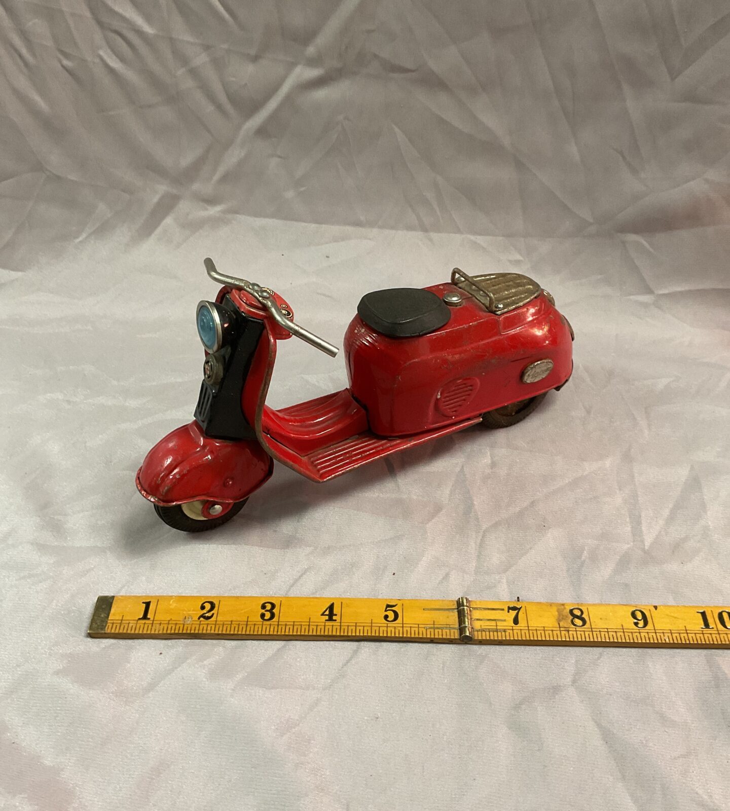 Bandai Mitsubishi kogyo pigeon scooter