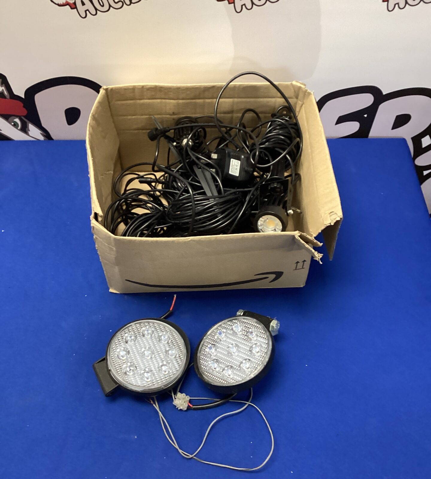 Box of LED garden spot lights