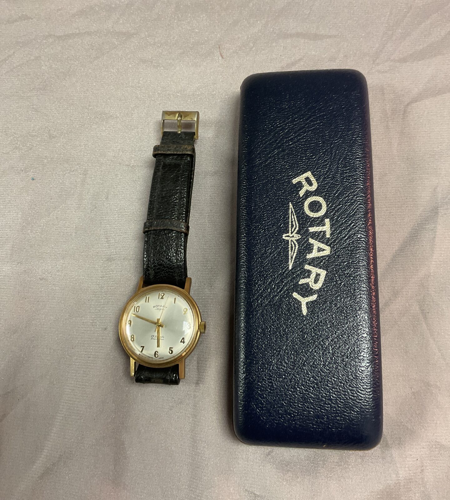 Boxed Rotary gents wristwatch not working