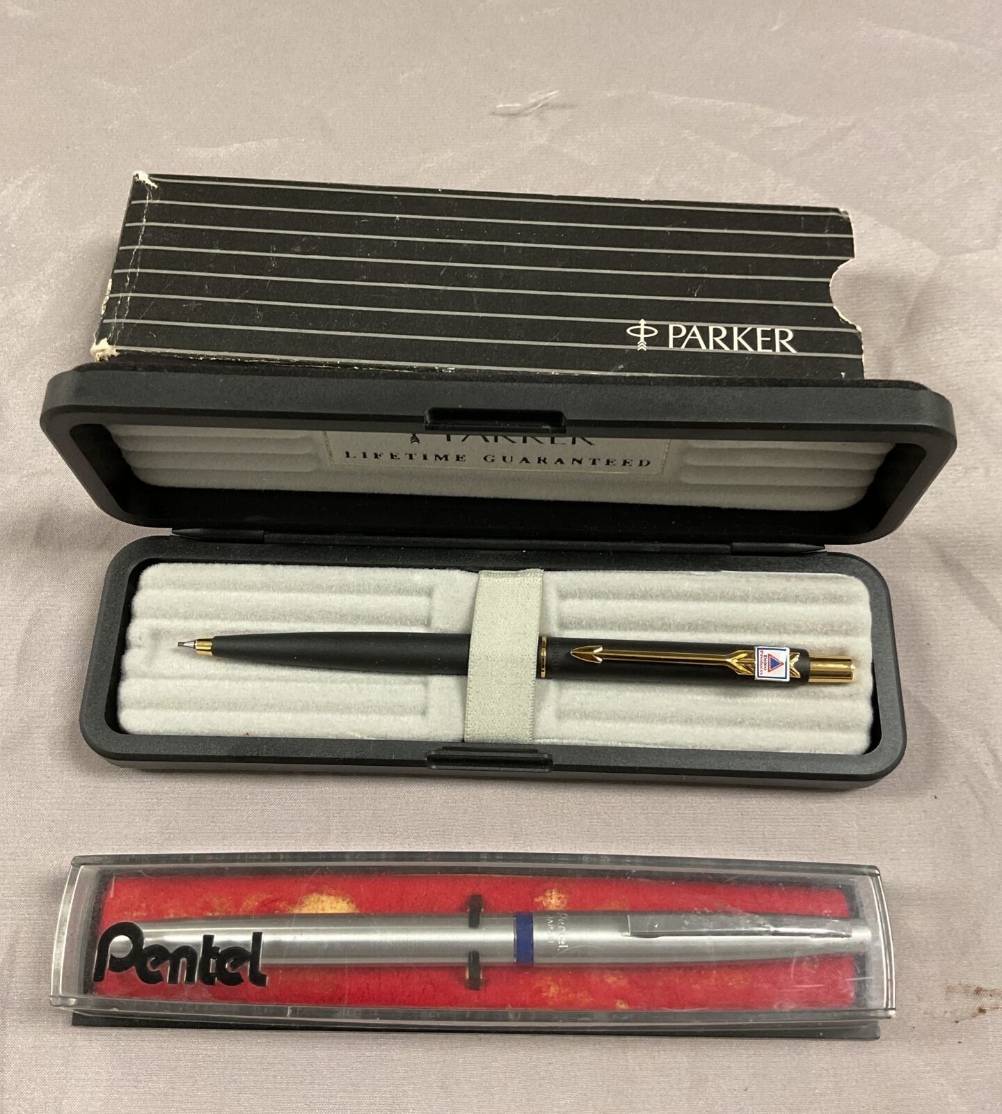 Delco Parker Propelling Pencil and pentel pen