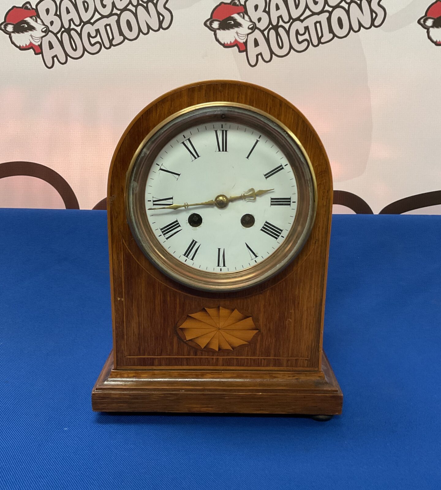 french with key mantle clock working