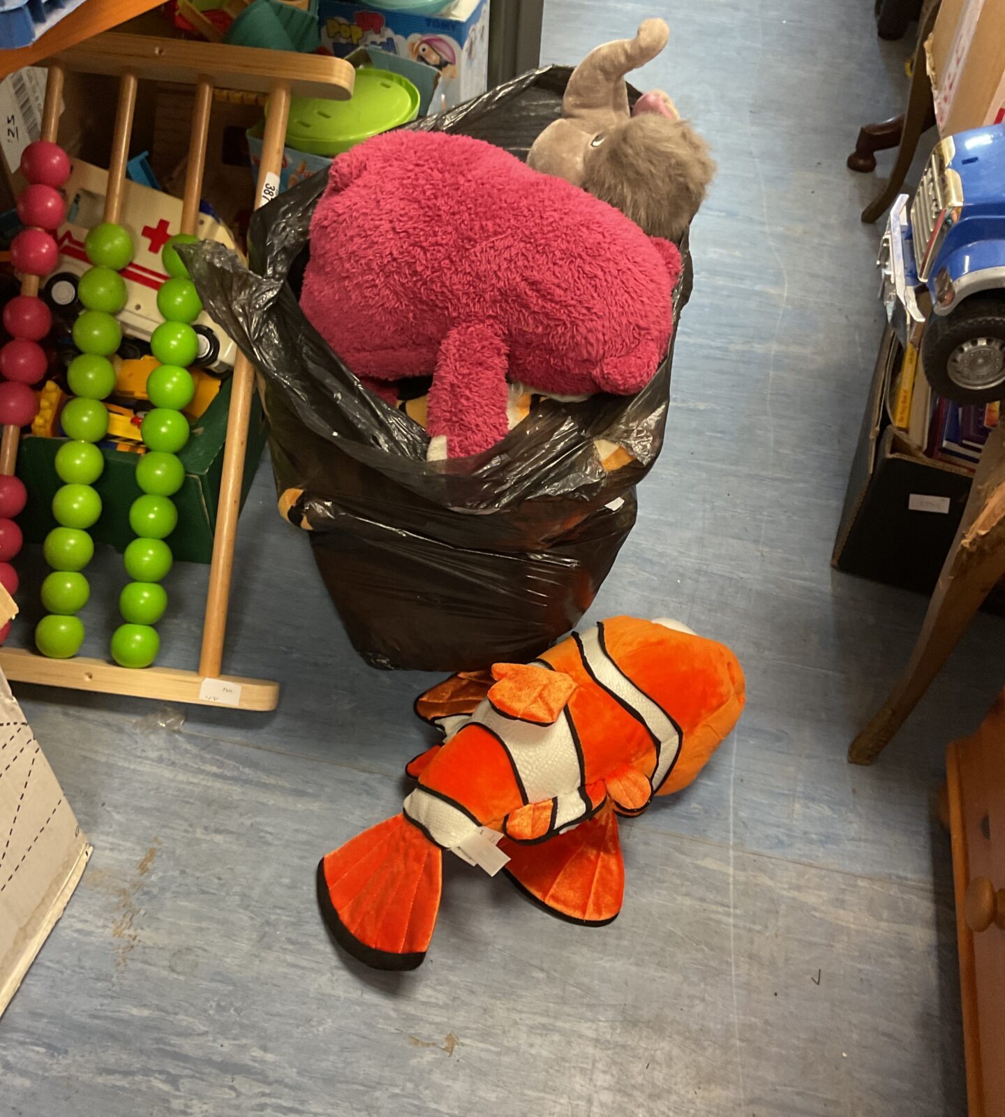 Bag of mixed disney soft toys inc taz and nemo