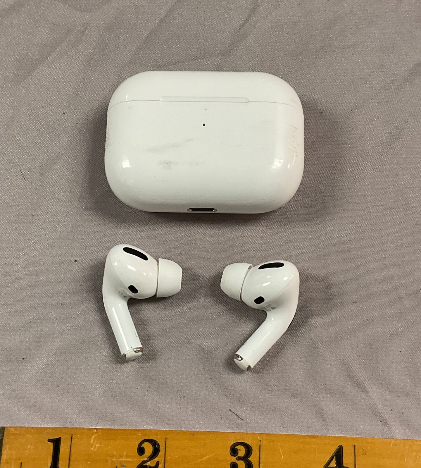 Pair of Apple AirPods 2nd gen pro