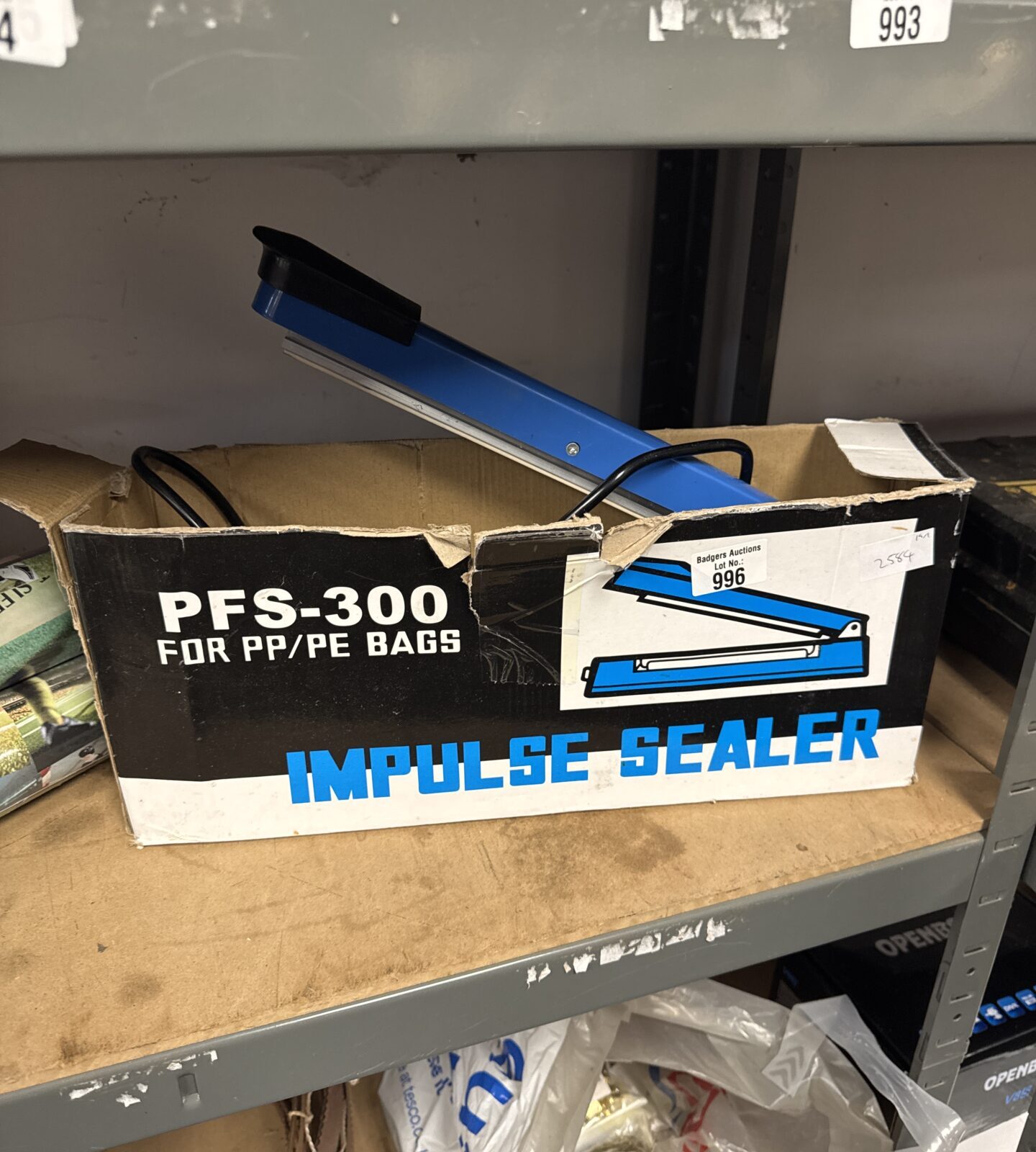 Pfs-300 pp/pe bag impulse sealer - working