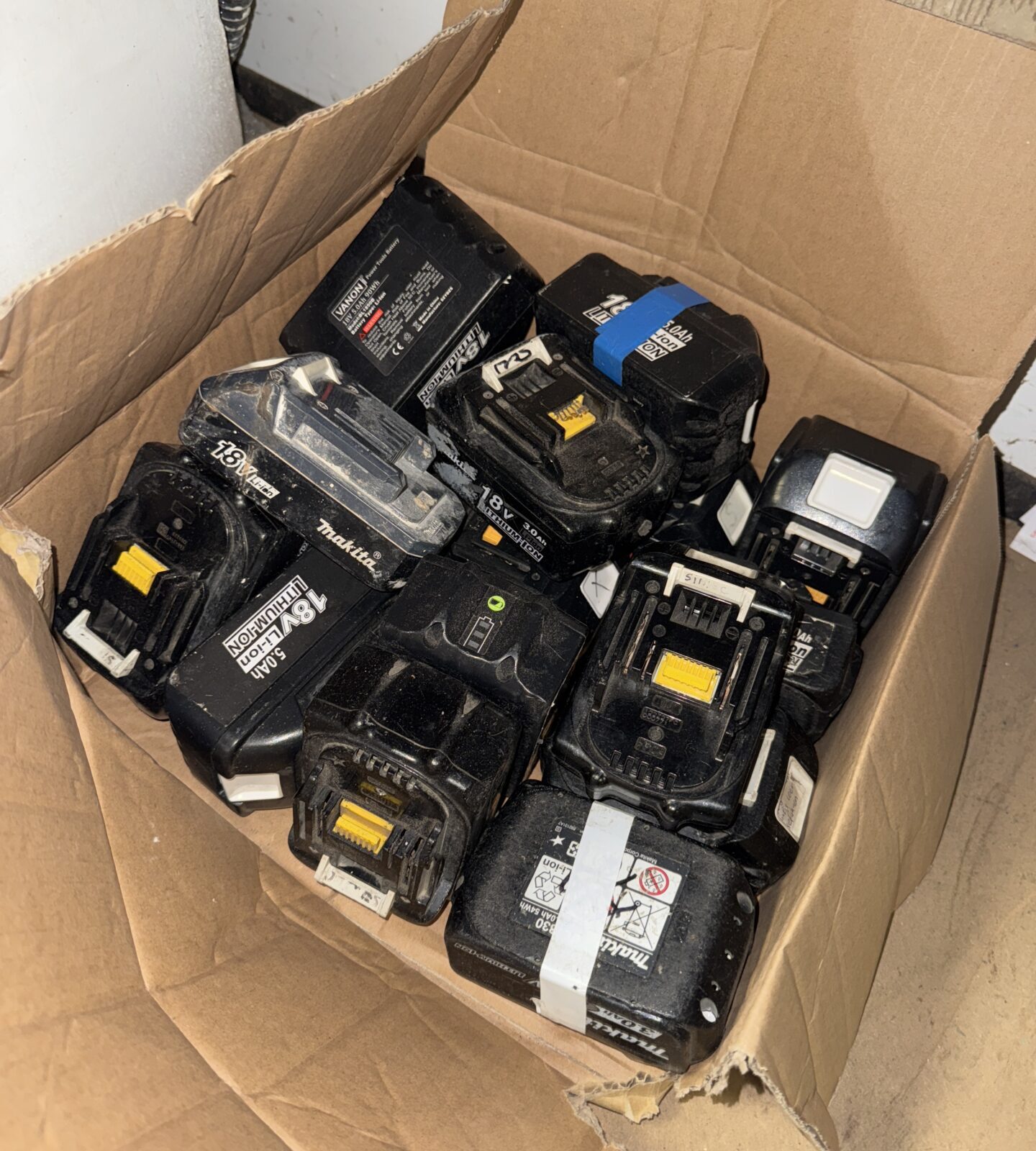 Quantity of untested cordless tool batteries