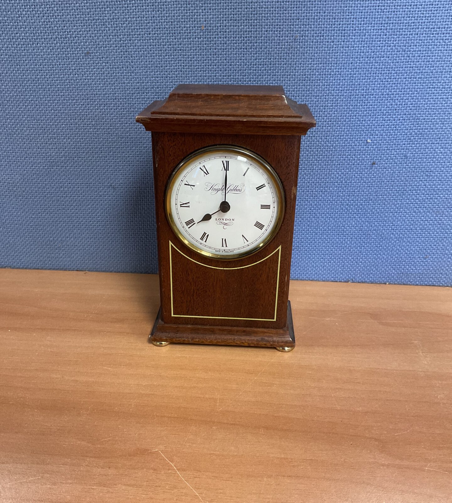 Knight gibbons London digital mantle clock untested