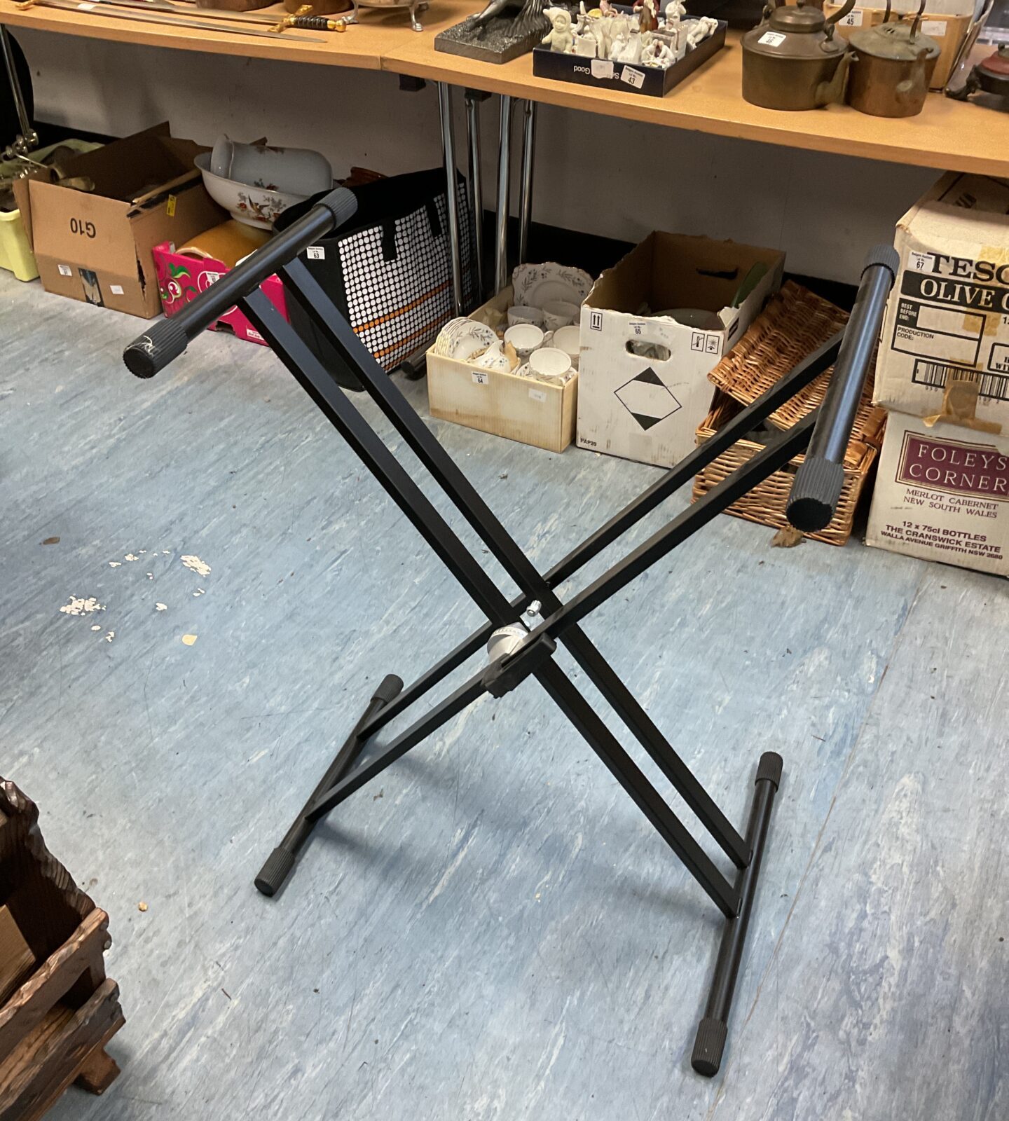 Folding keyboard stand