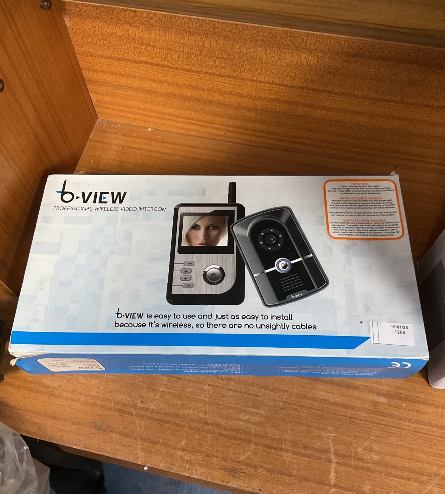 B view professional wireless video intercom system