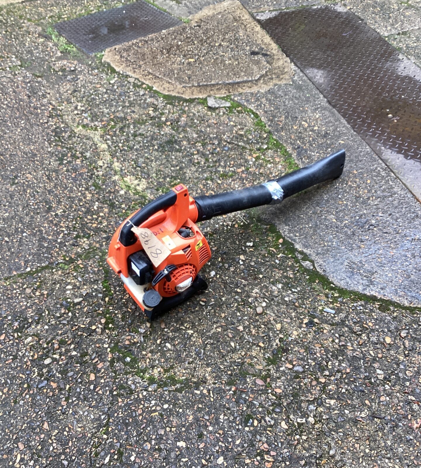 Petrol leaf blower