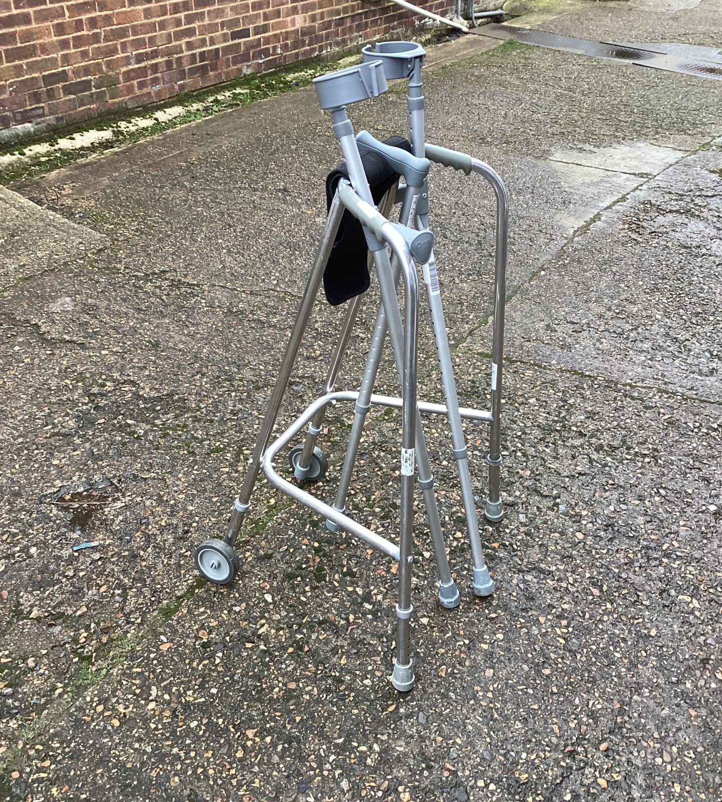 Walking Frame with crutches