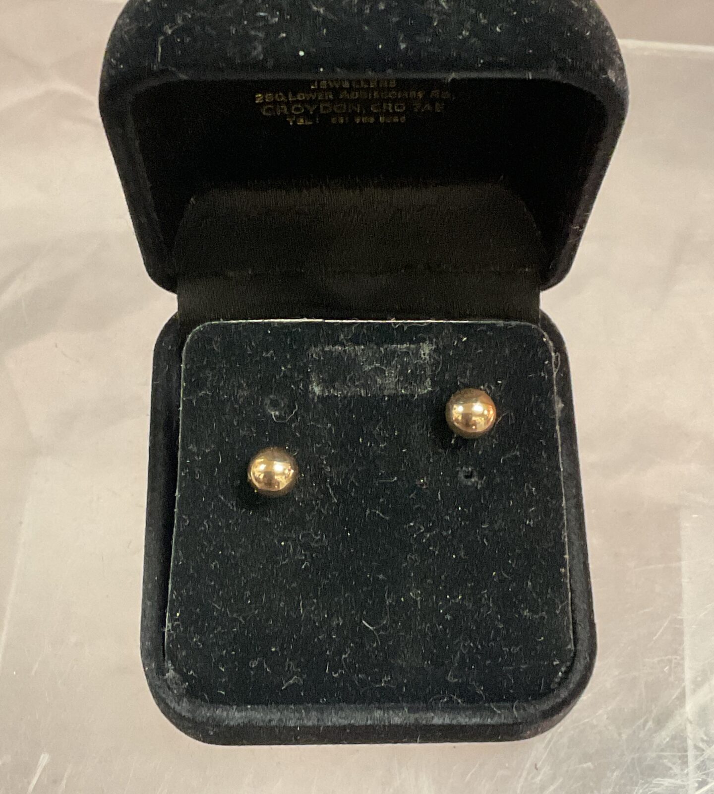 Pair of 9ct gold ball stud earrings