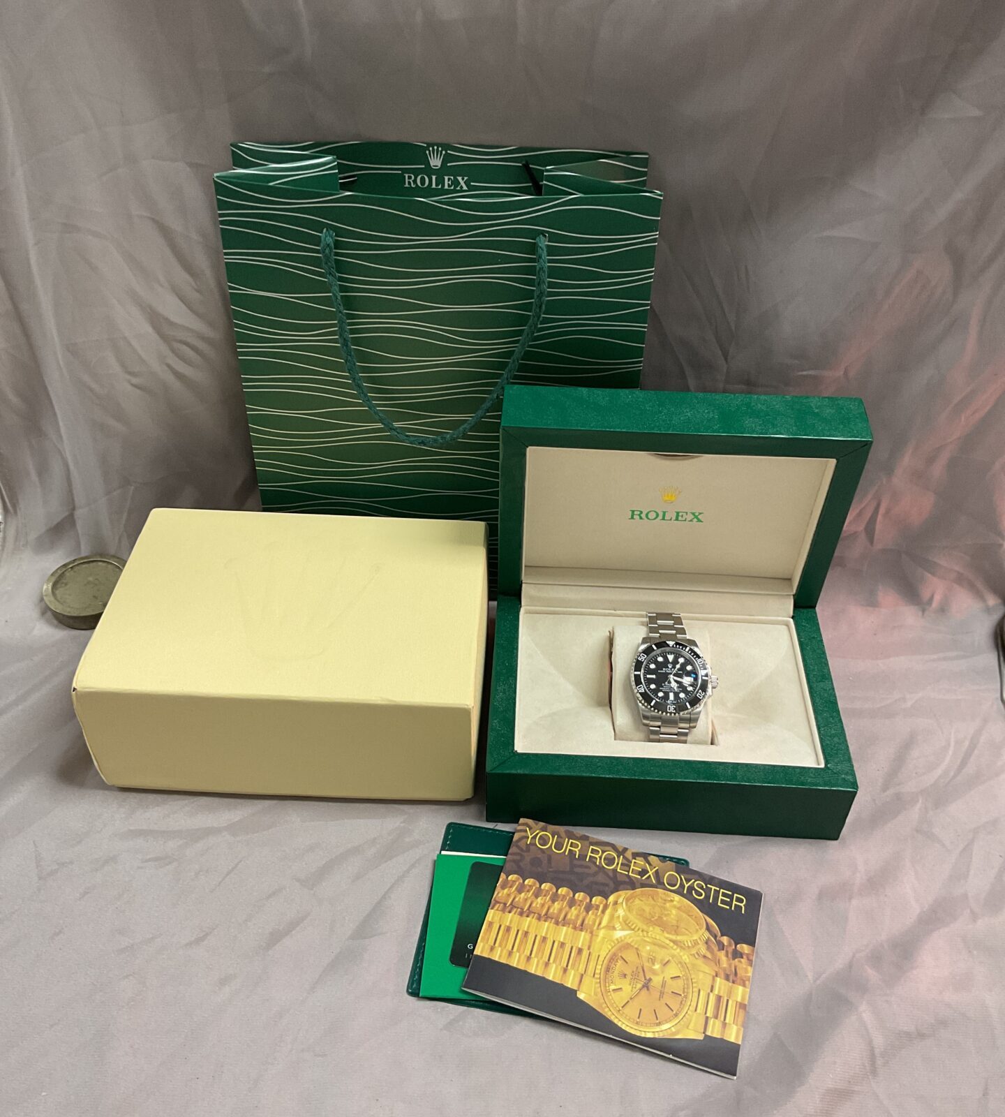 Rolex style submariner automatic wristwatch with box - Image 2