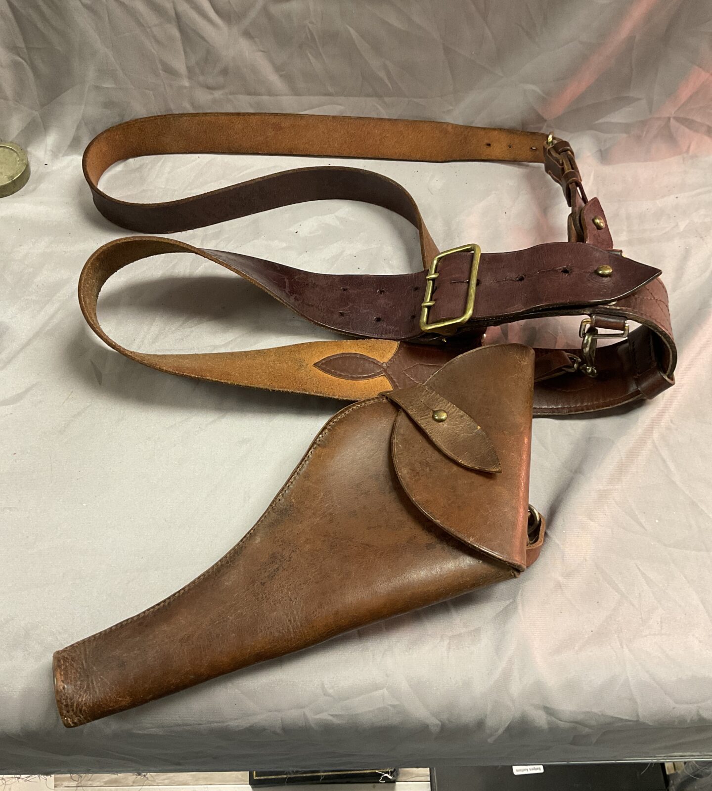 WW1 Officers leather Sam Browne With pistol holster