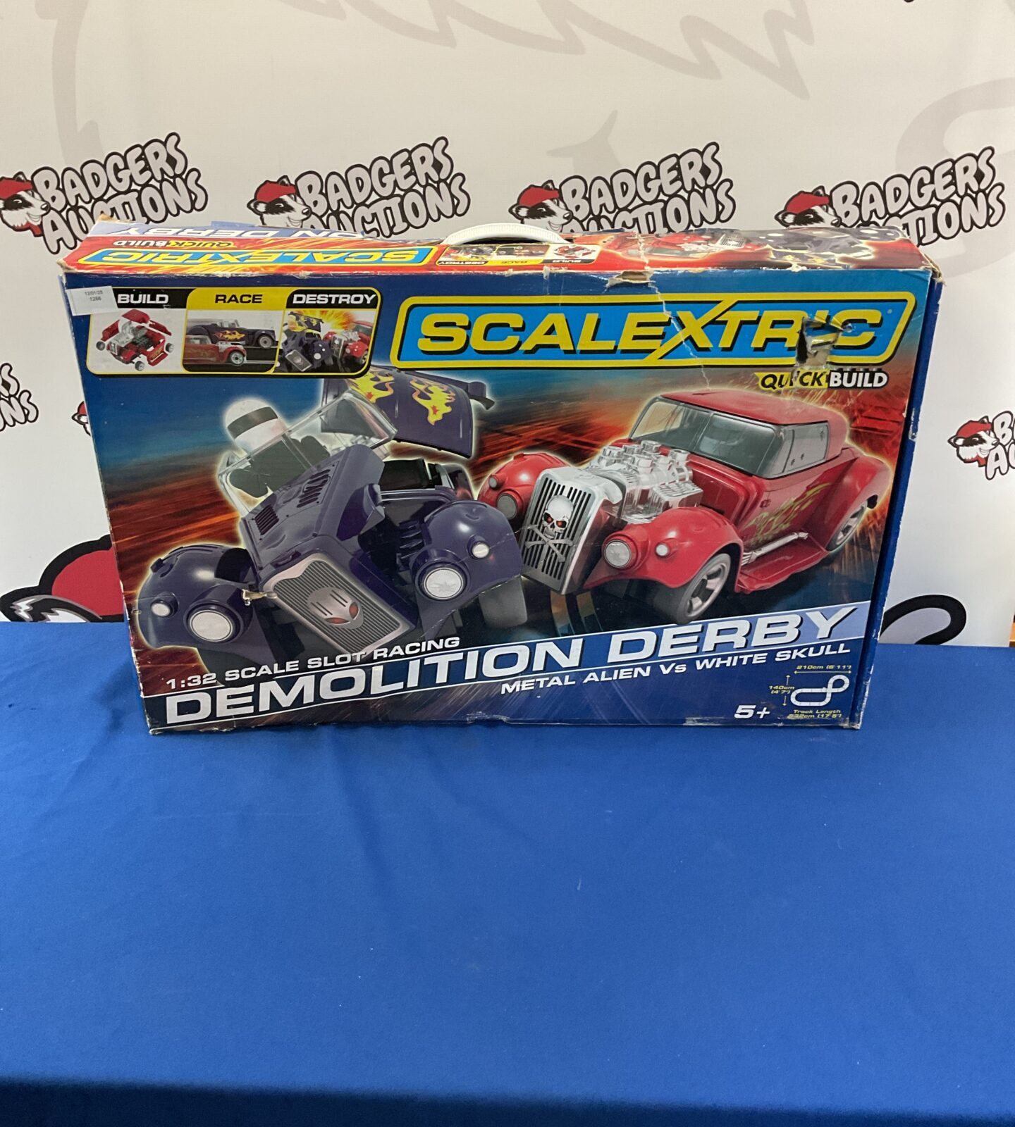 Scalextric quick build demolition derby edition