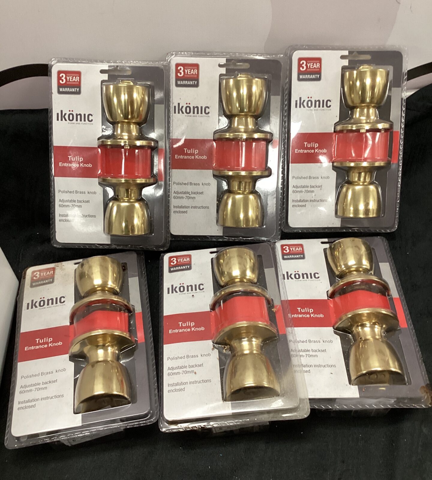 Quantity of bew brass door knobs