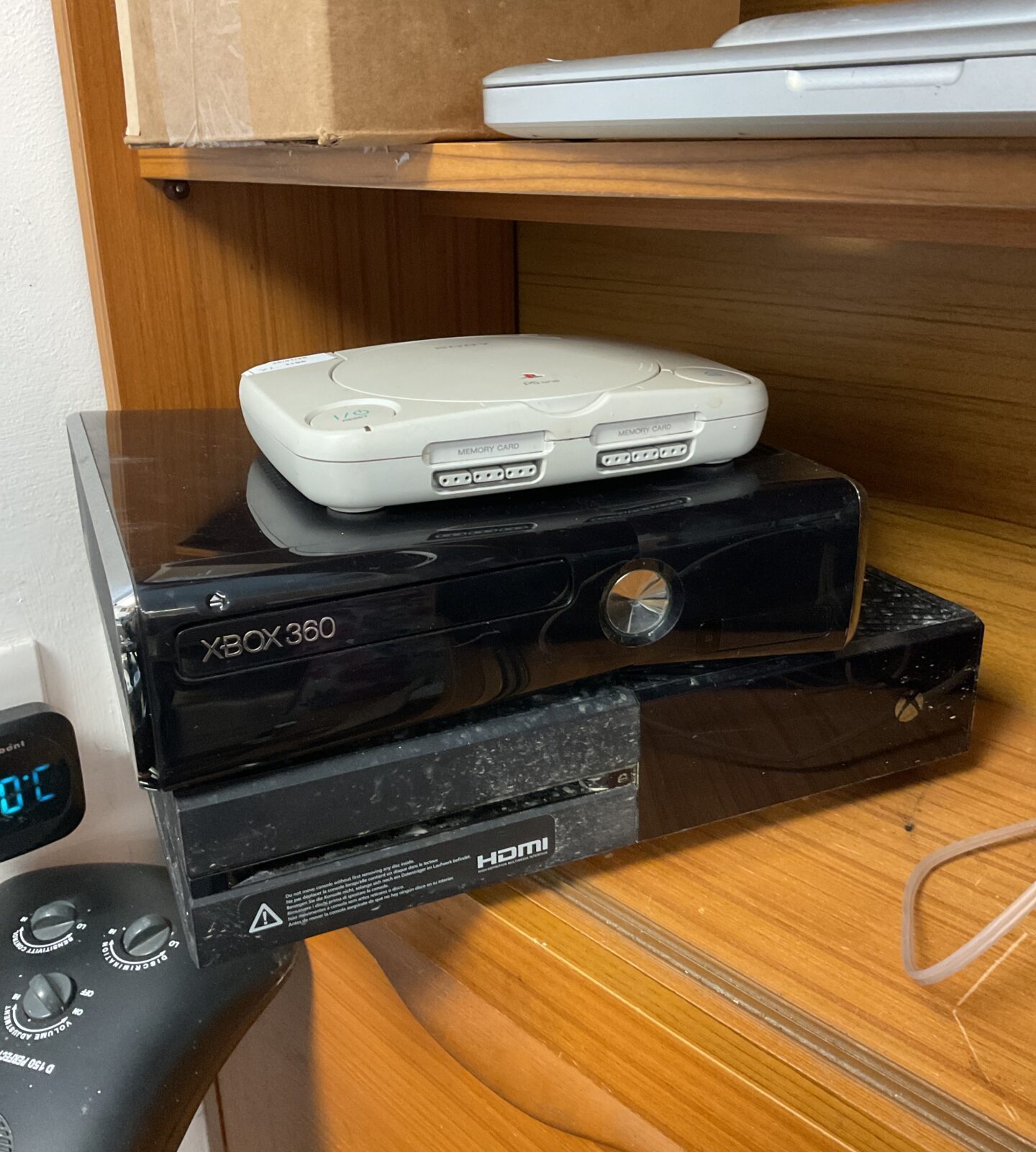 Microsoft xbox 360 & one consoles with psone slim