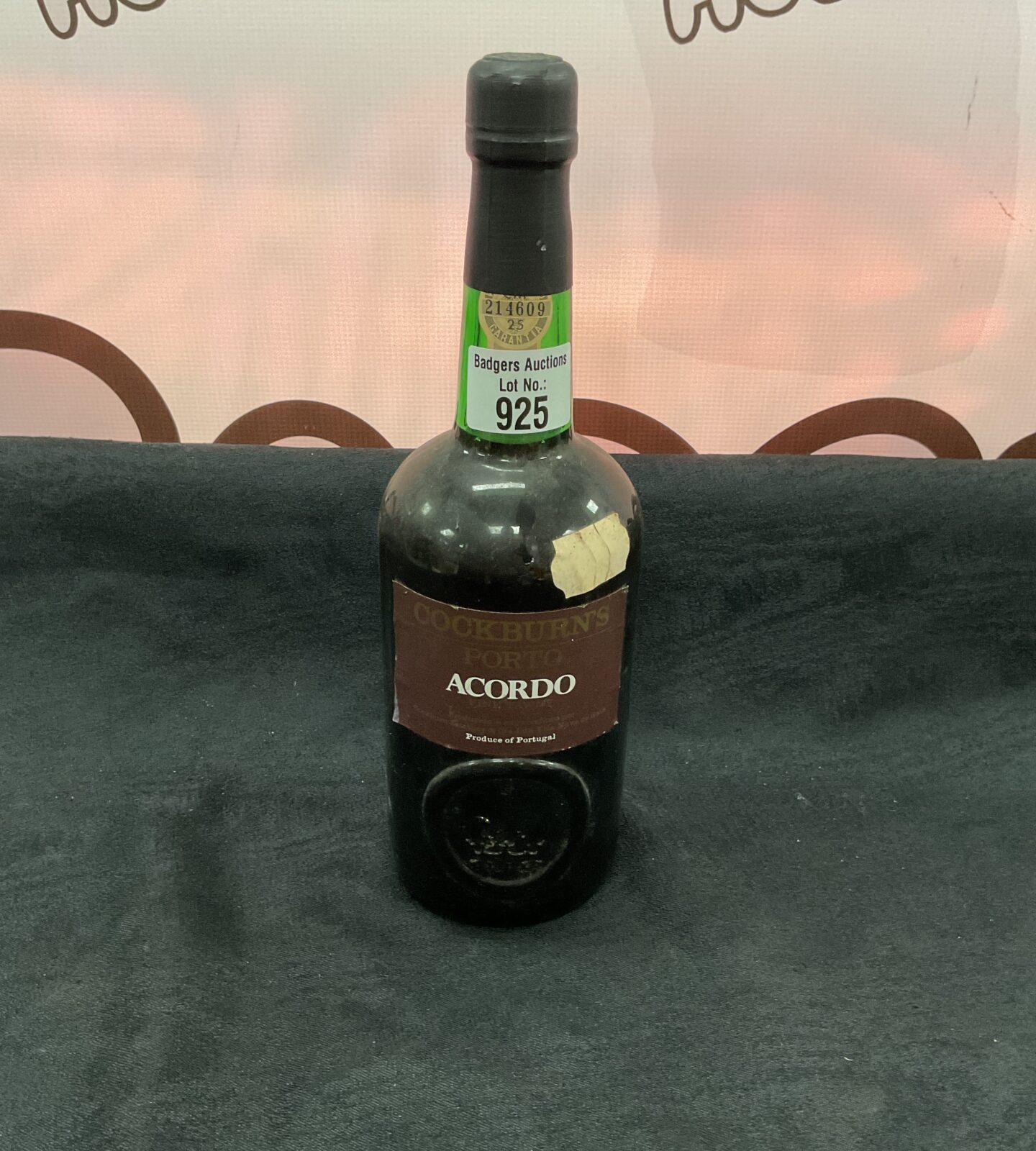 Sealed bottle of Cockburns porto acordo fine tawny 75cl