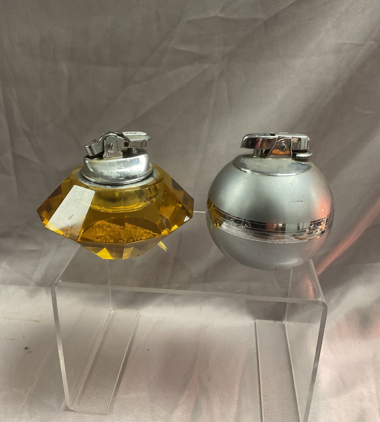 Two vintage table lighters Inc ronson