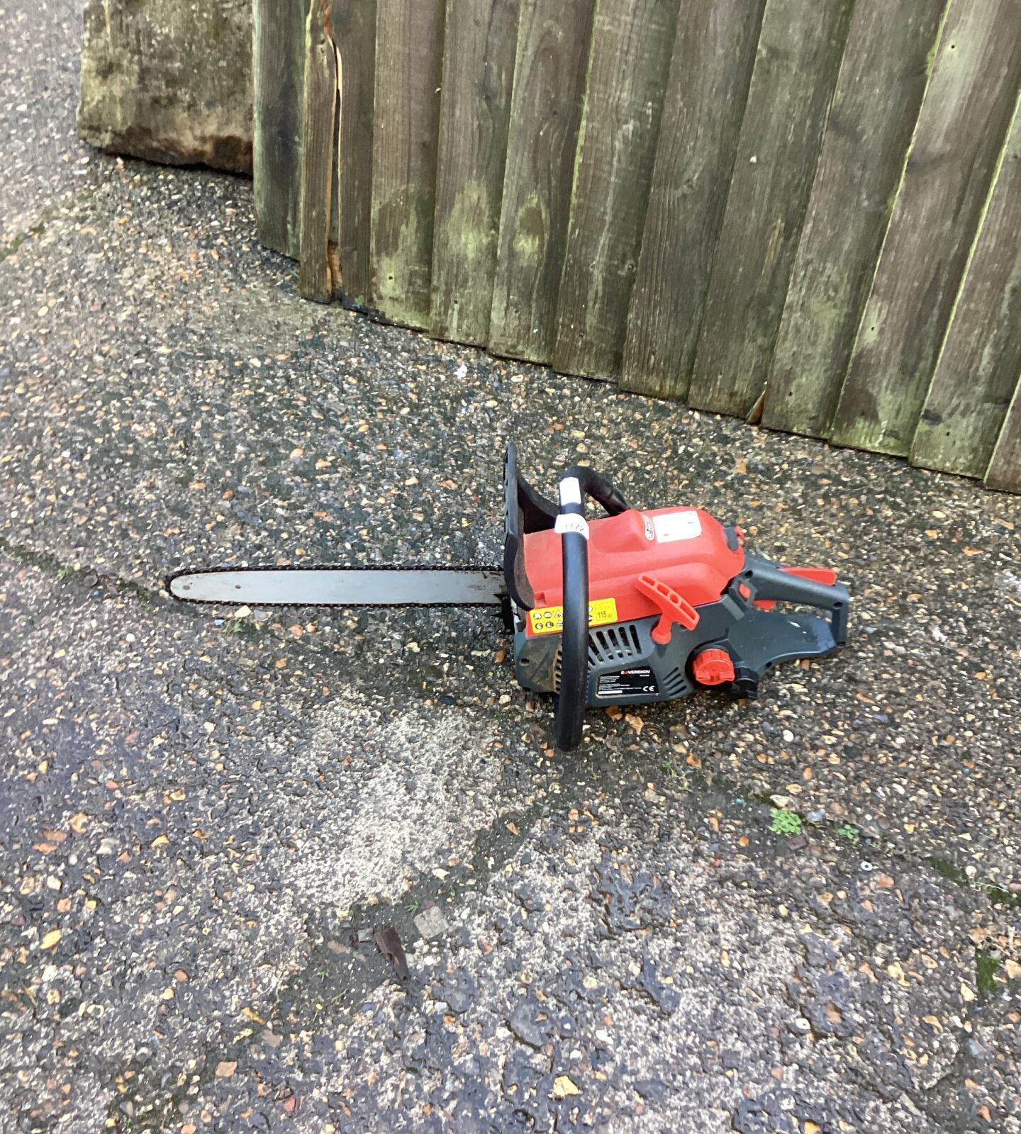 Sovereign Petrol Chainsaw