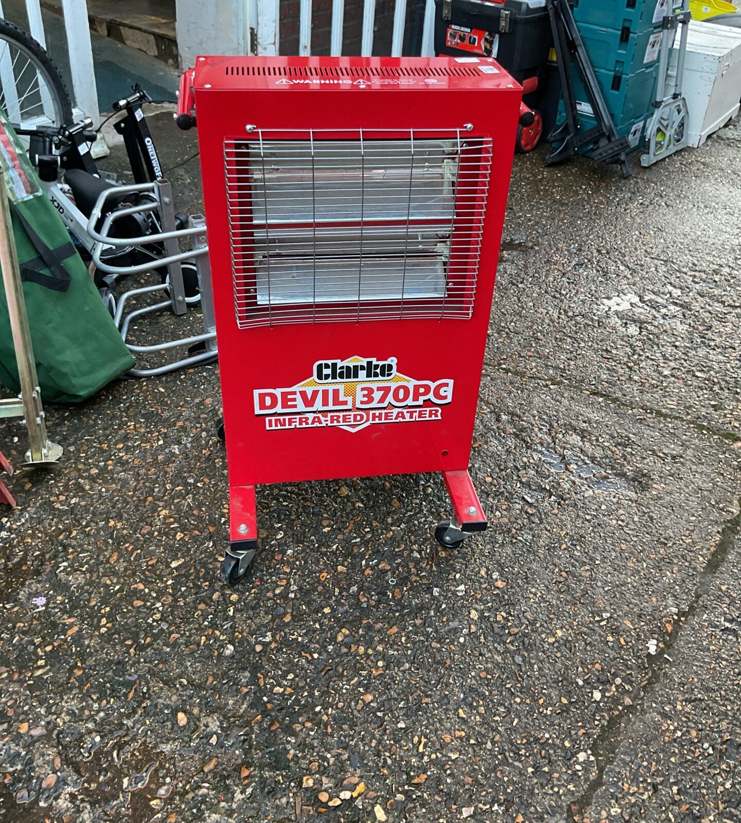 Clarke devil 370pc infared heater