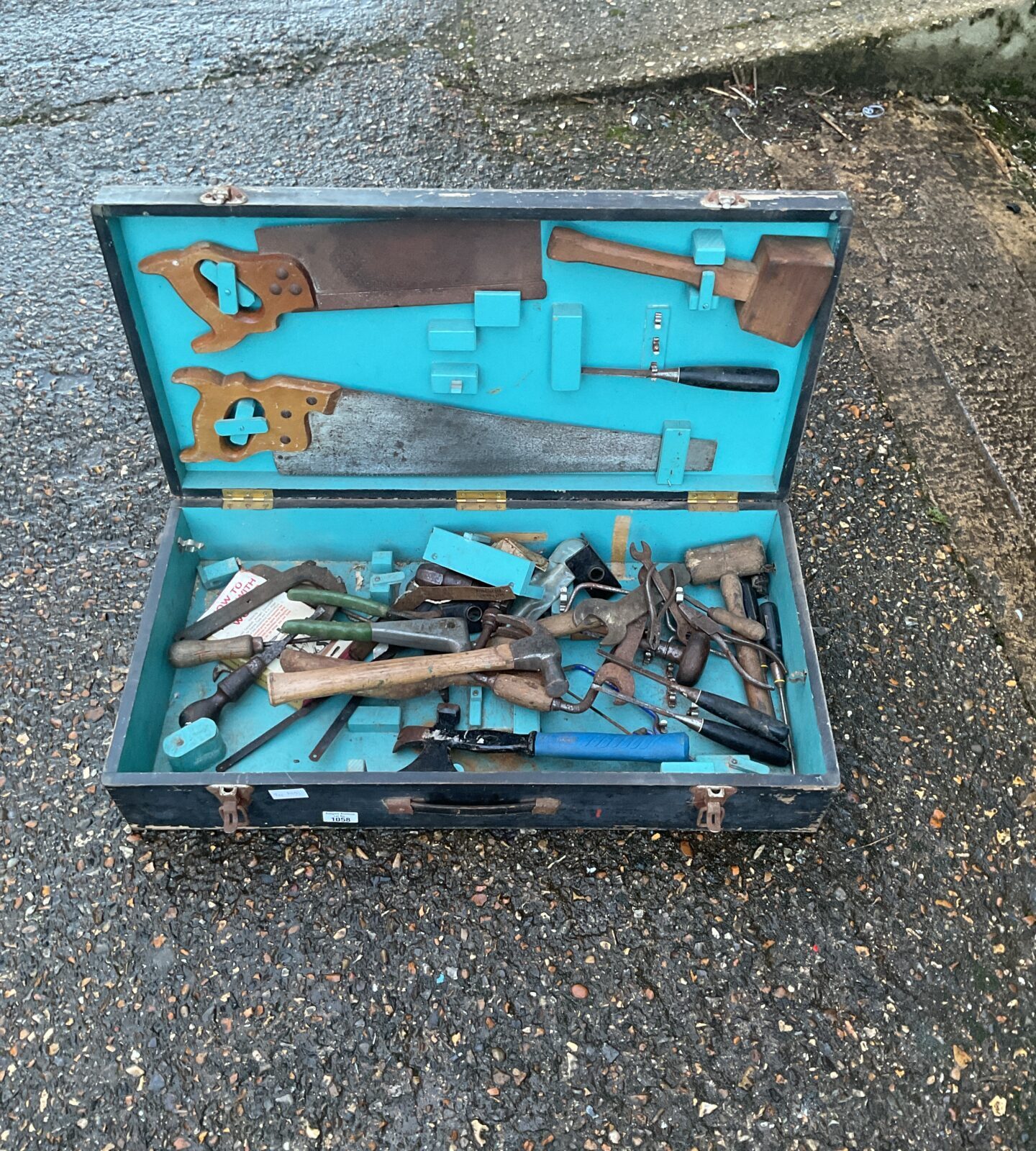 Box of mixed tools inc saws