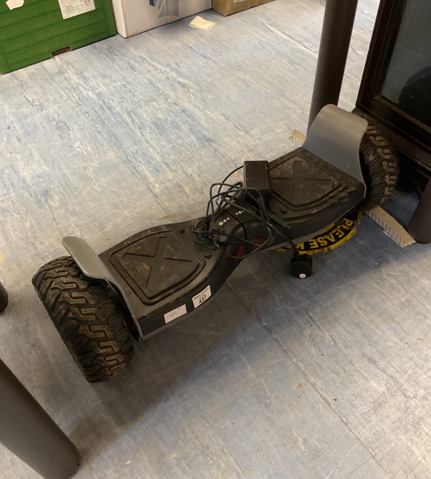 Hoverboard working with charger