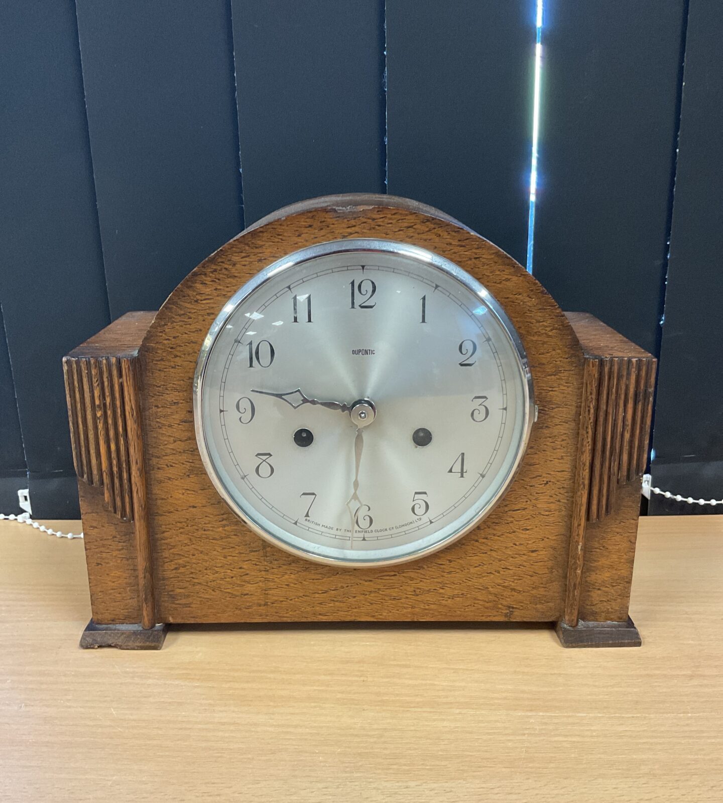 Enfield dupontic art deco mantle clock made for dubros stores working with key