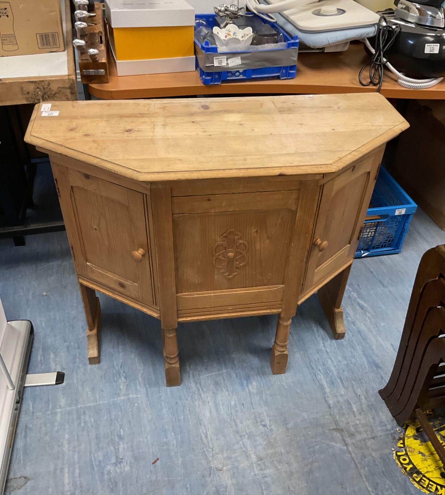 Vintage pine hideaway desk - Image 2