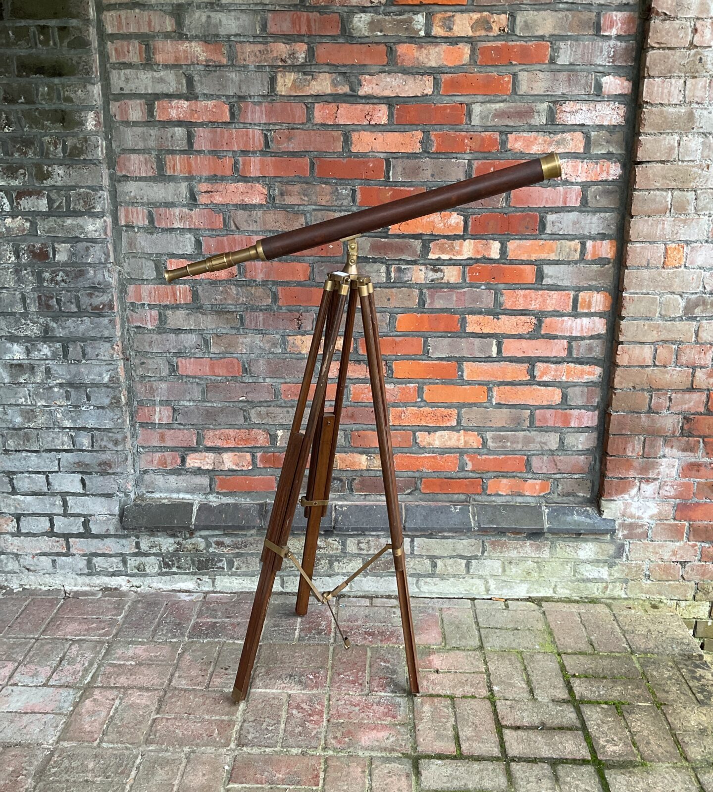 Vintage brass telescopes with tripod (tripod needs repair)