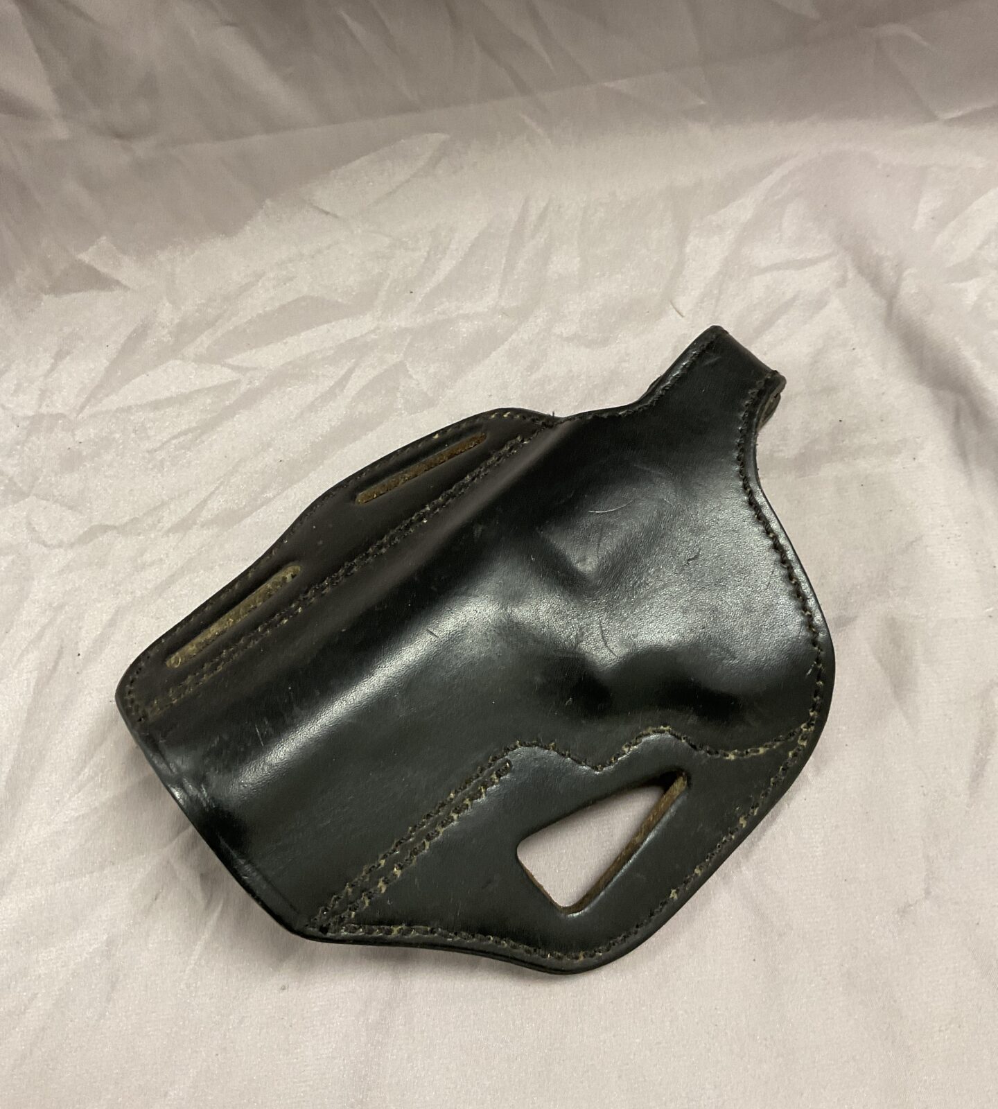 PWL 8110 K frame left handed leather pistol holster