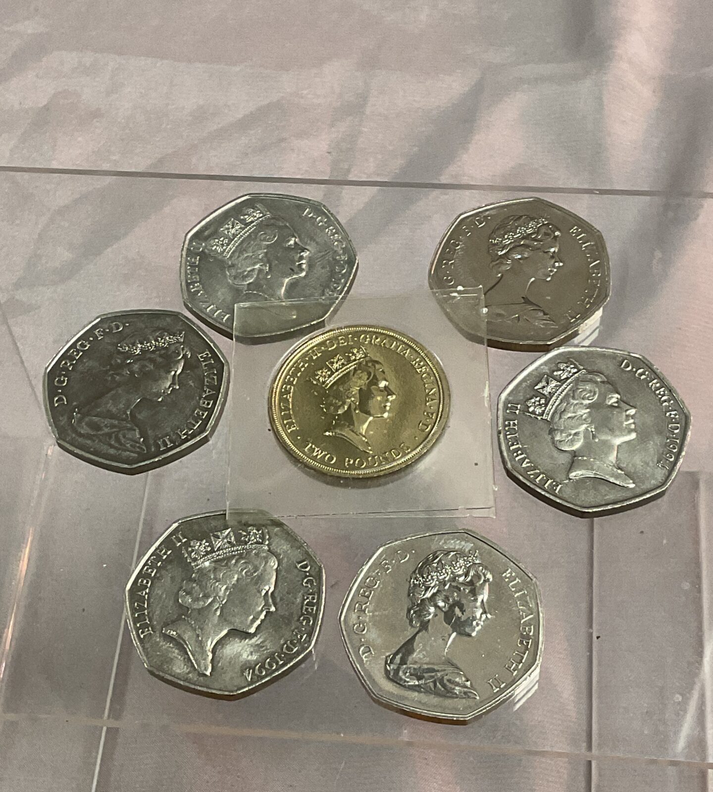 six 50th anniversary 50p coins vg condition & dove of peace - Image 2