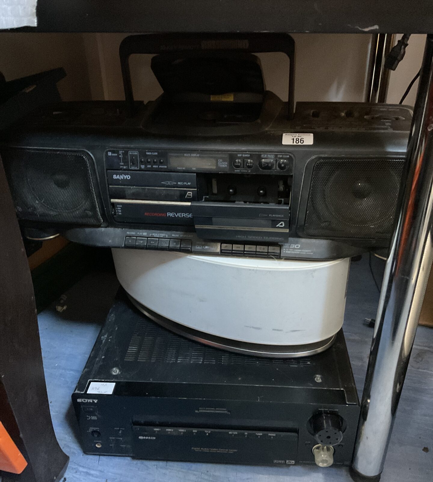 Sanyo z30 boombox, lg speaker & sony amplifier