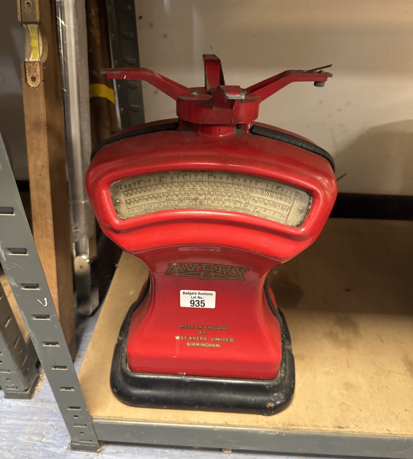 Vintage avery post office scales - body only