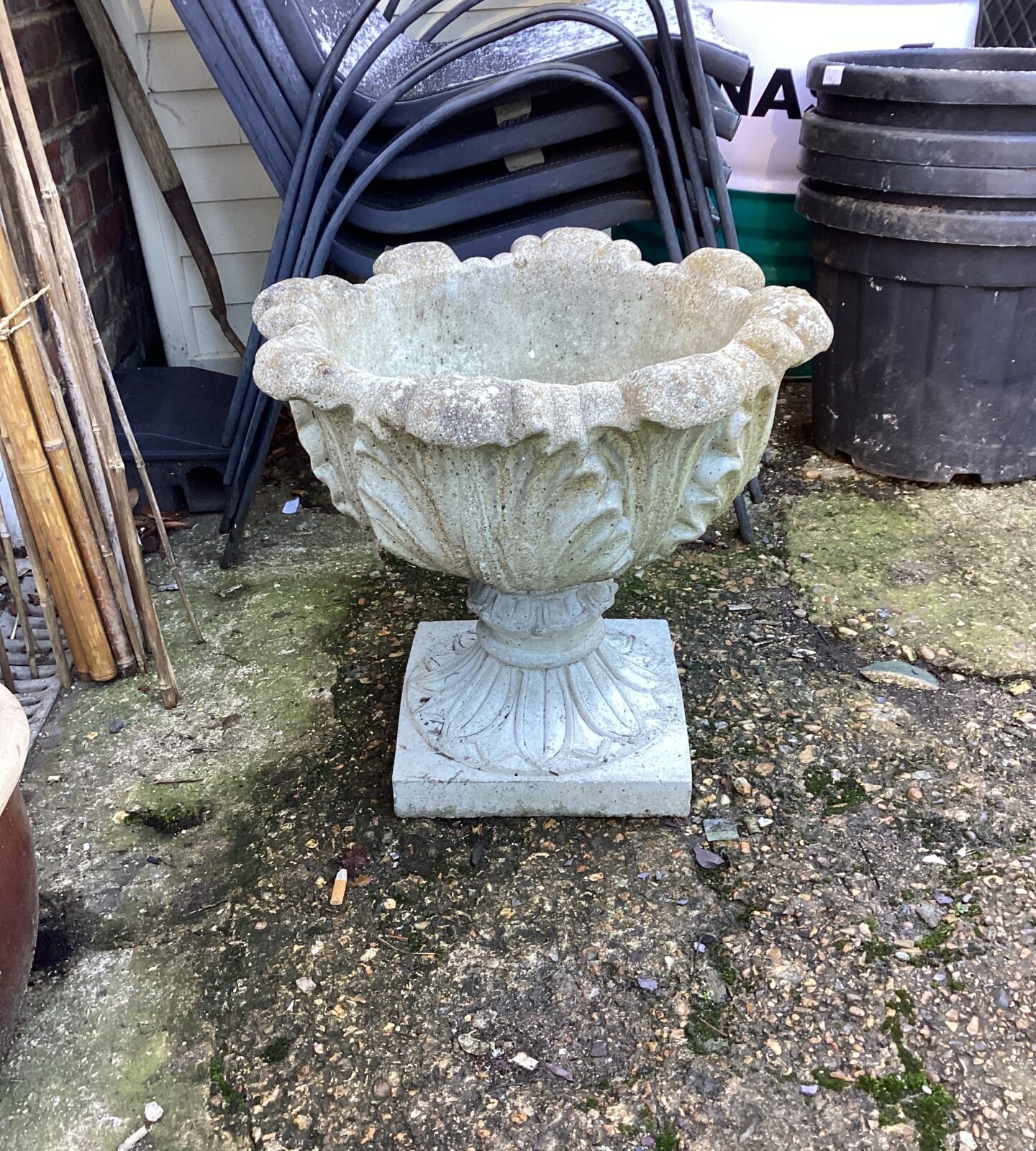 Stone effect garden planter