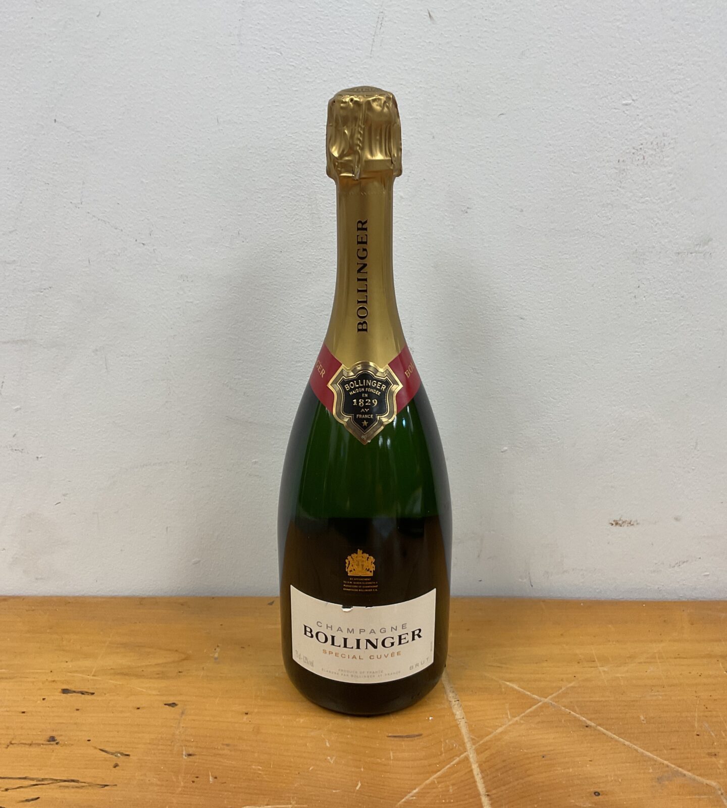 Bollinger special cuvee champagne