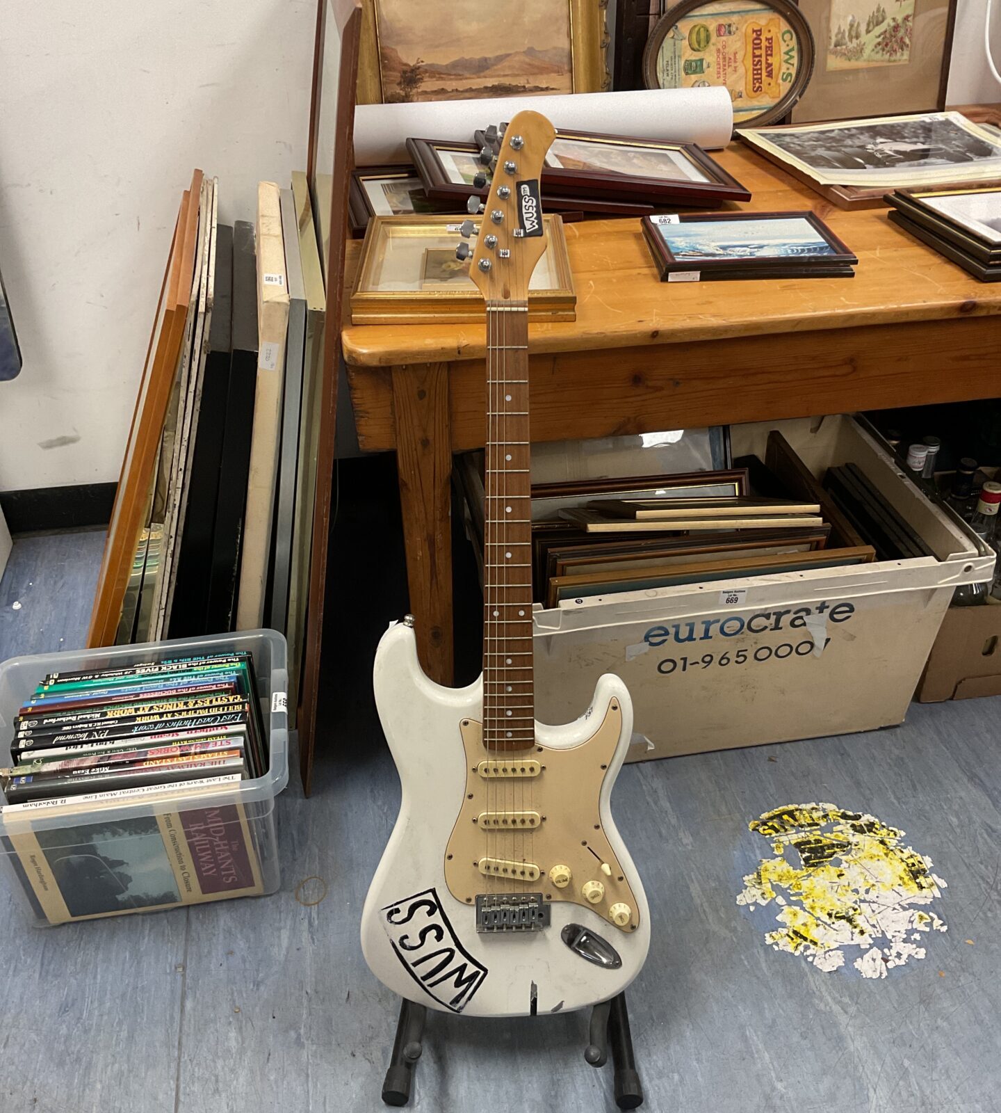 White stagg electric guitar