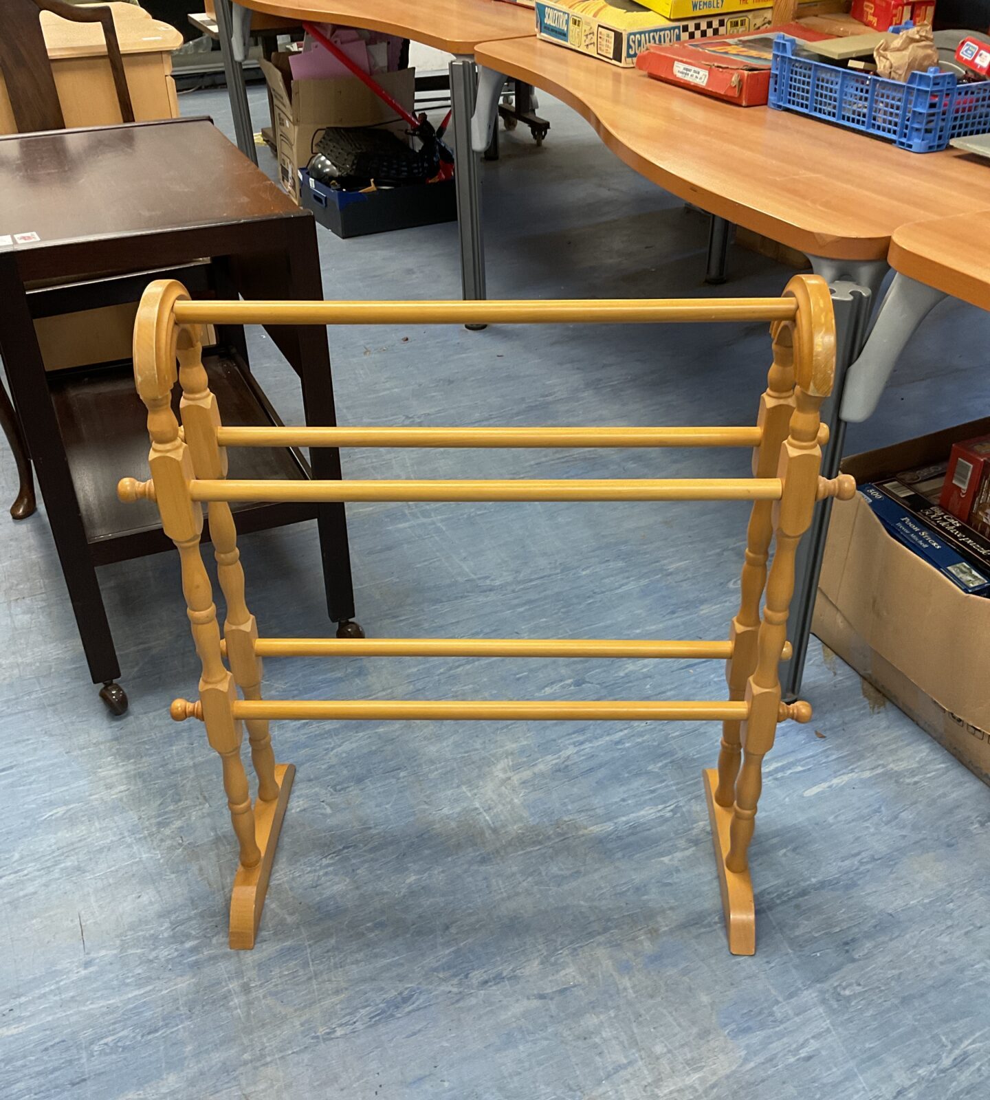 Beech towel rail