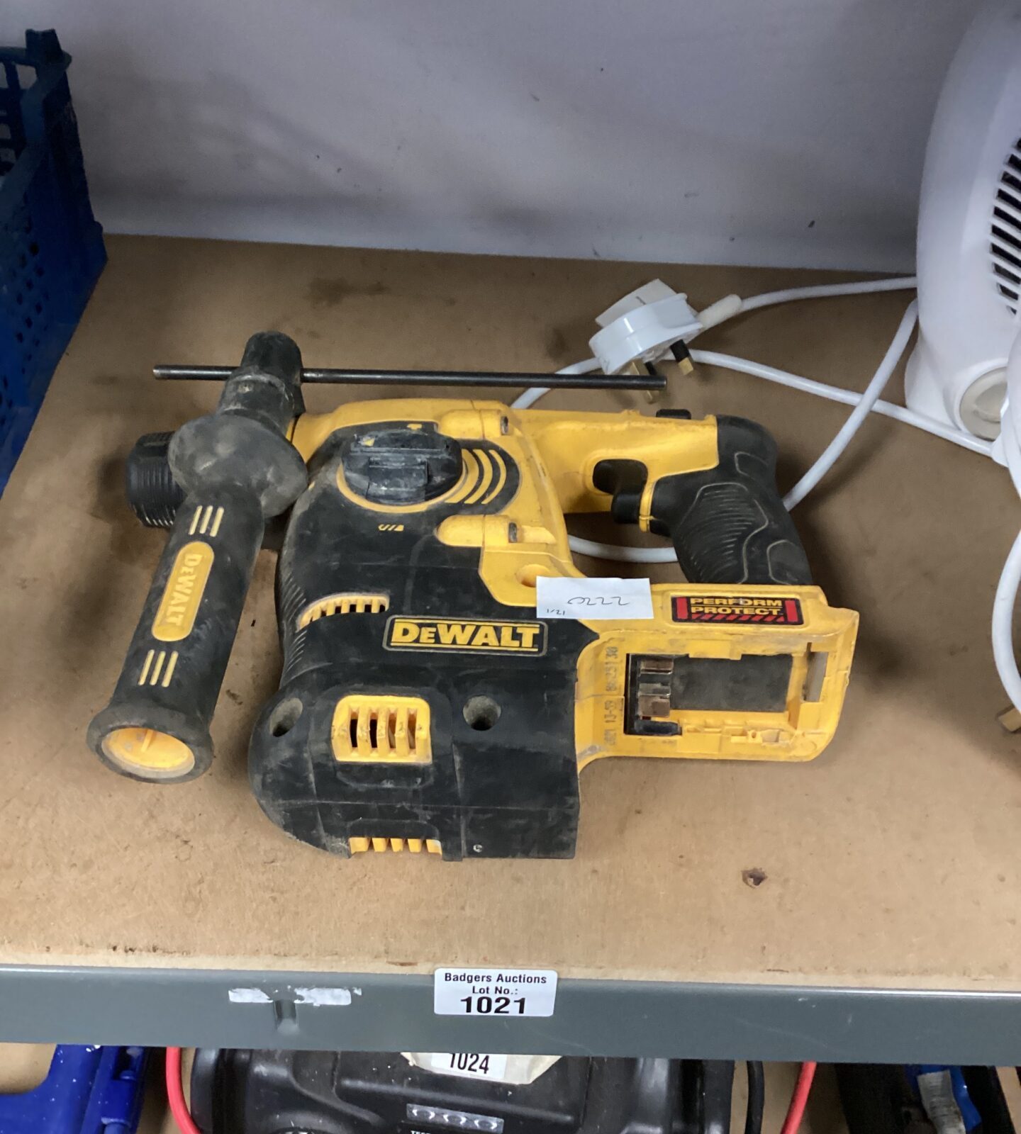 Dewalt Drill no battery