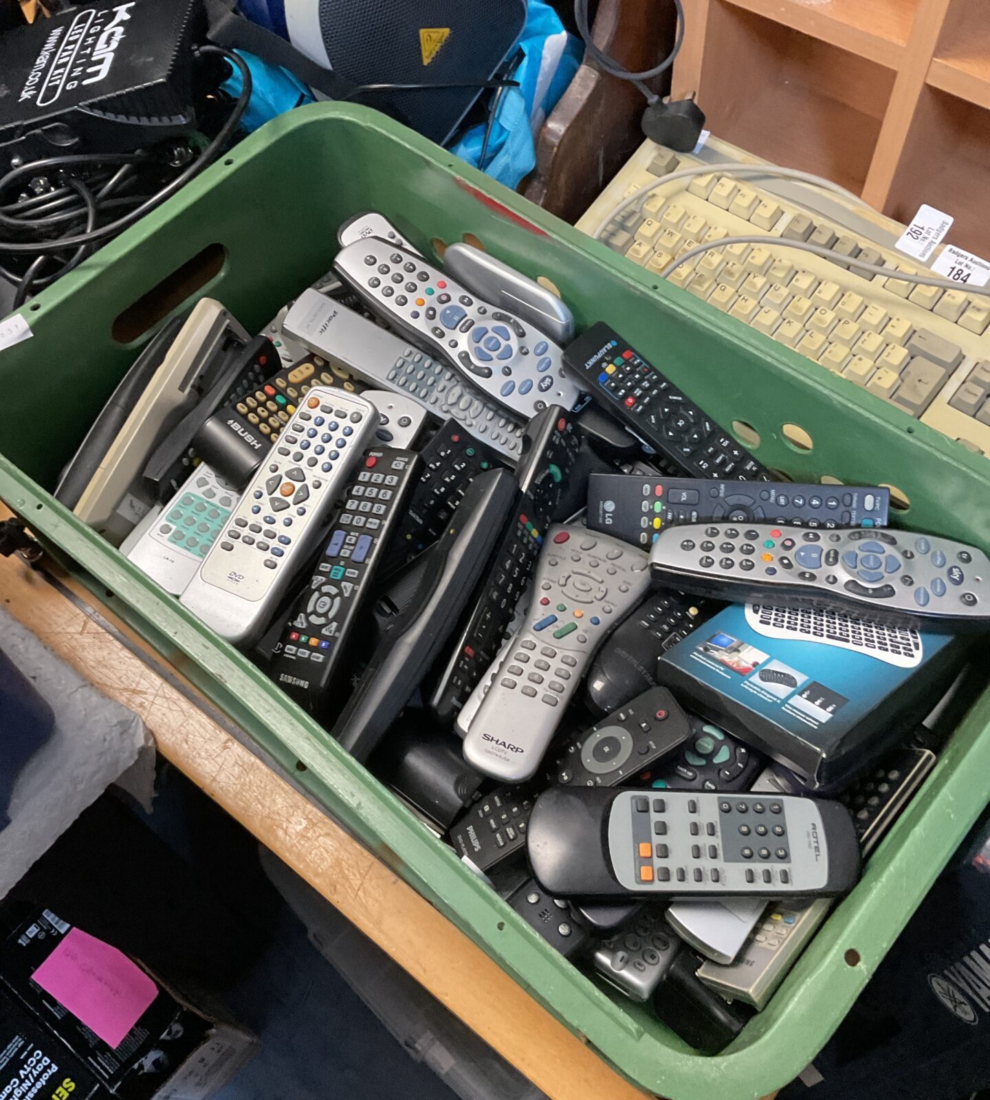 Large tray of remote cobtrols