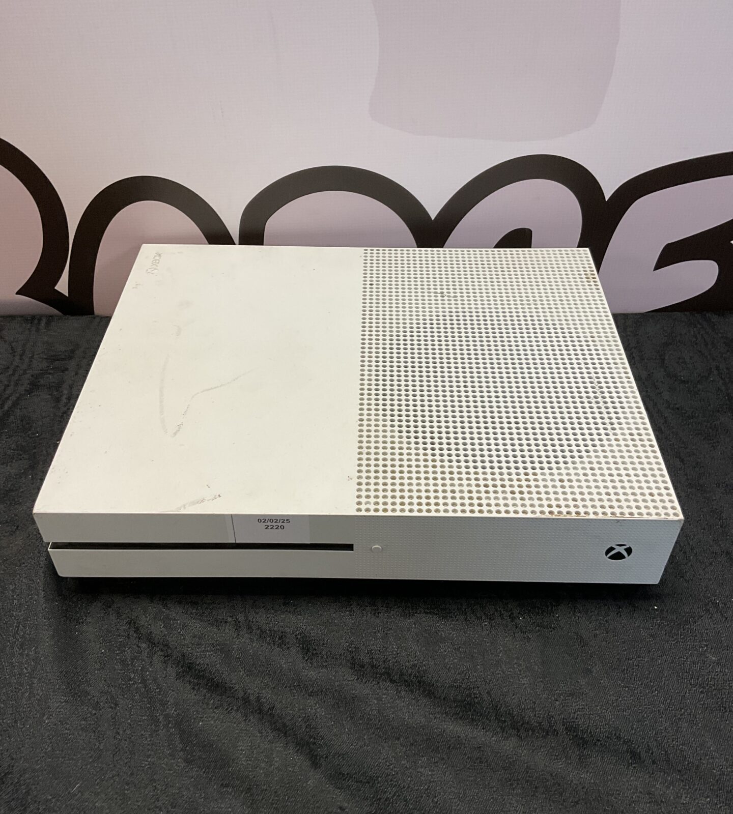 Microsoft xbox one s console