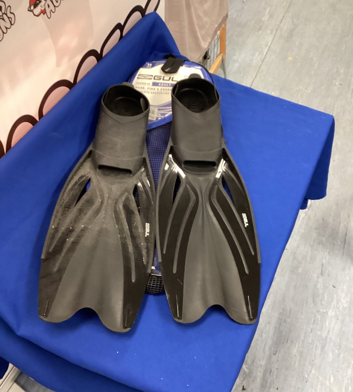 Pair of Gul mask fins & snorkel